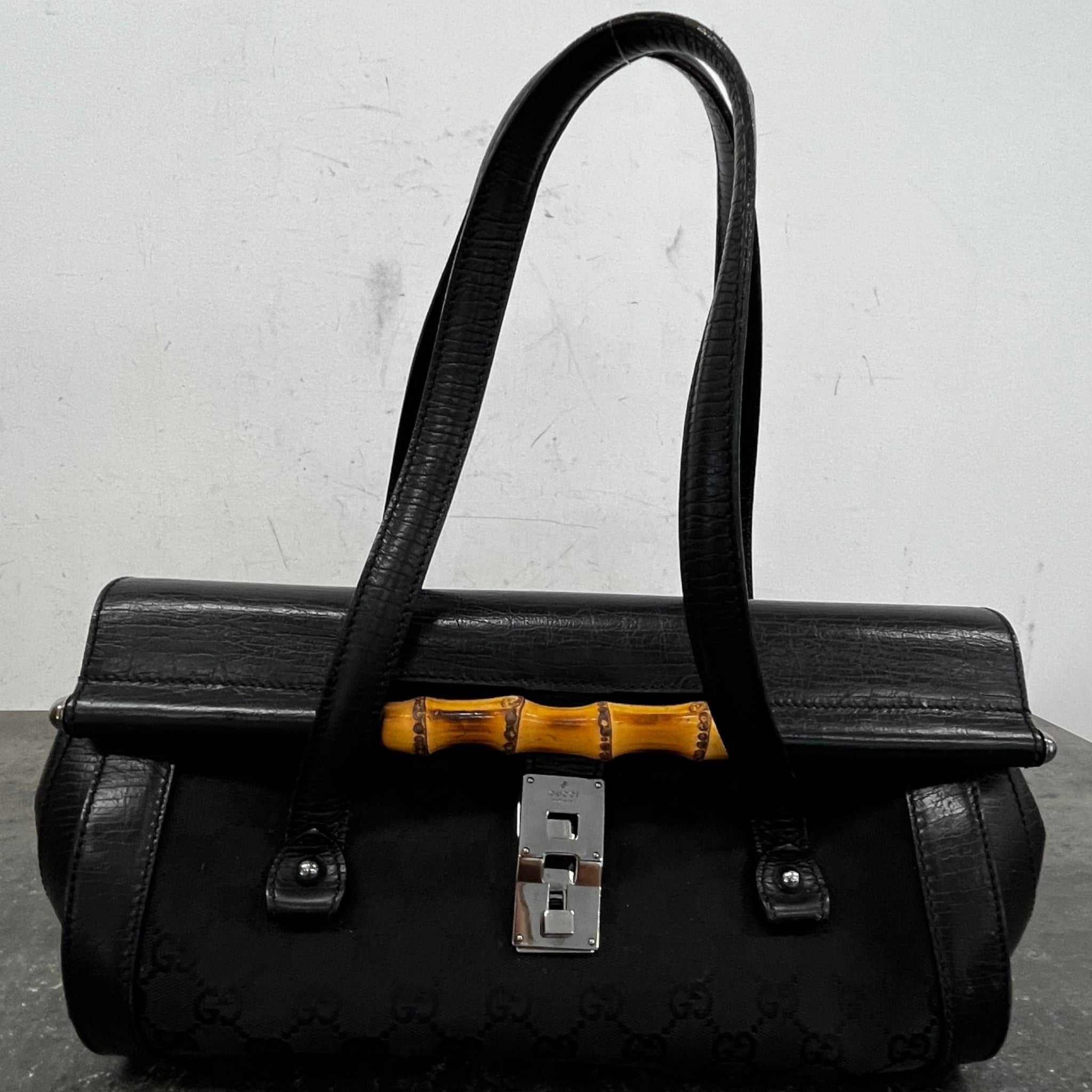 Women's Bamboo Bullet Bag Black