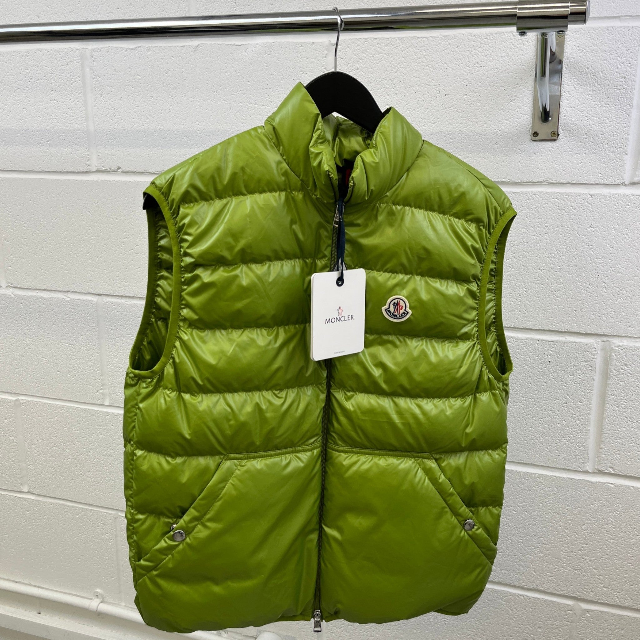 Men's Aube Gilet Green Size 3 / L
