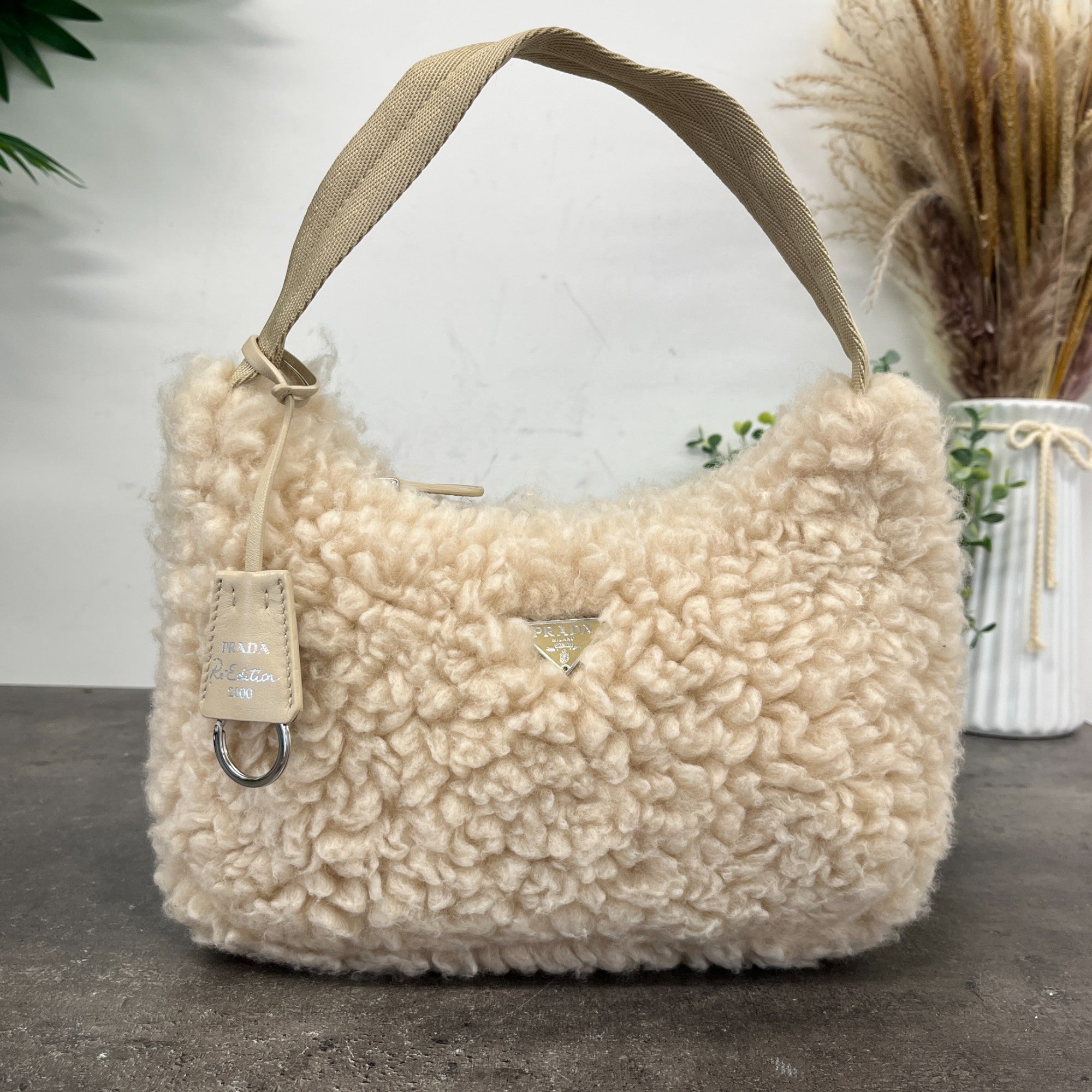 Women's 2000 Wool Cashmere-Blend Shoulder Bag Beige