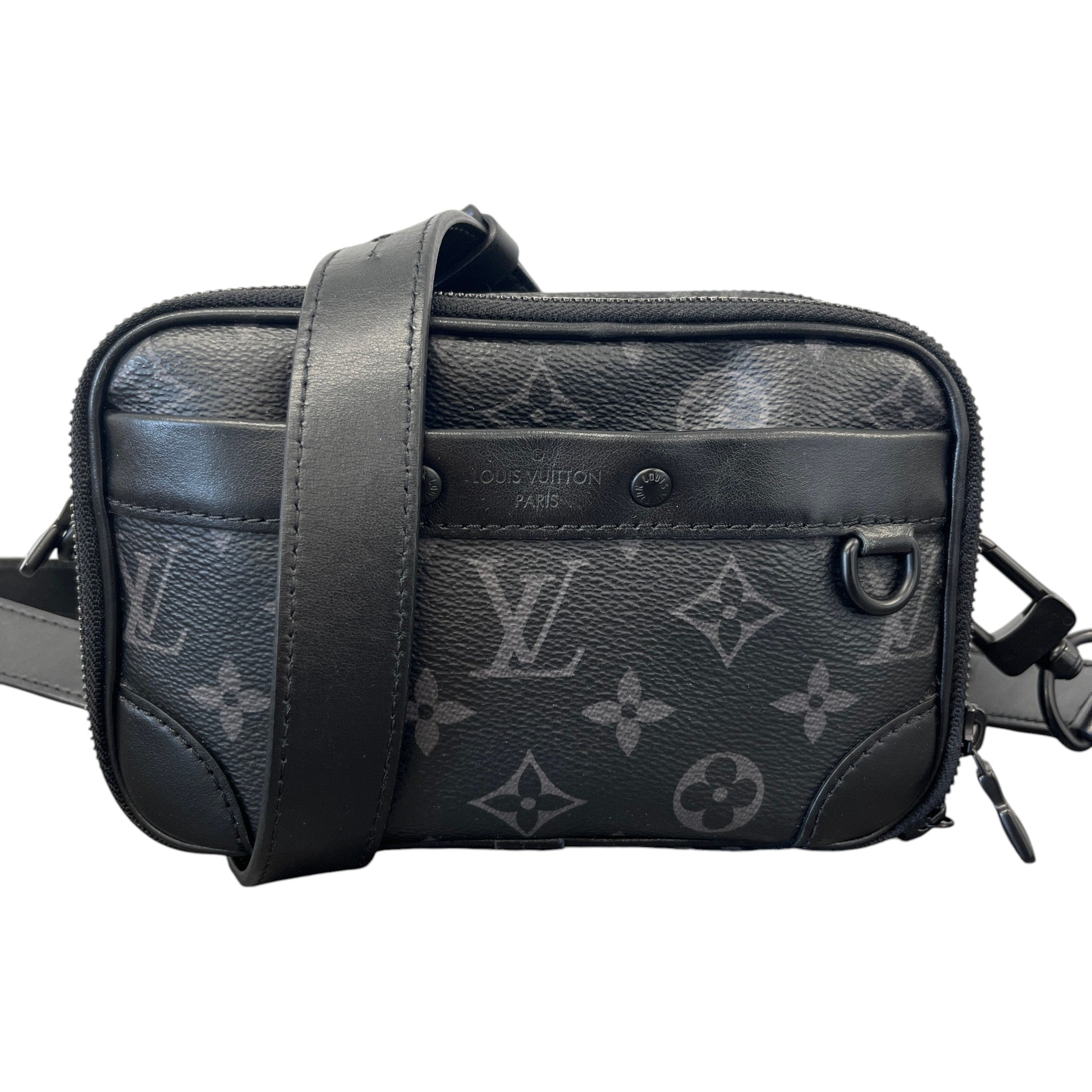Men's Monogram Eclipse Alpha Messenger Bag Bag Black