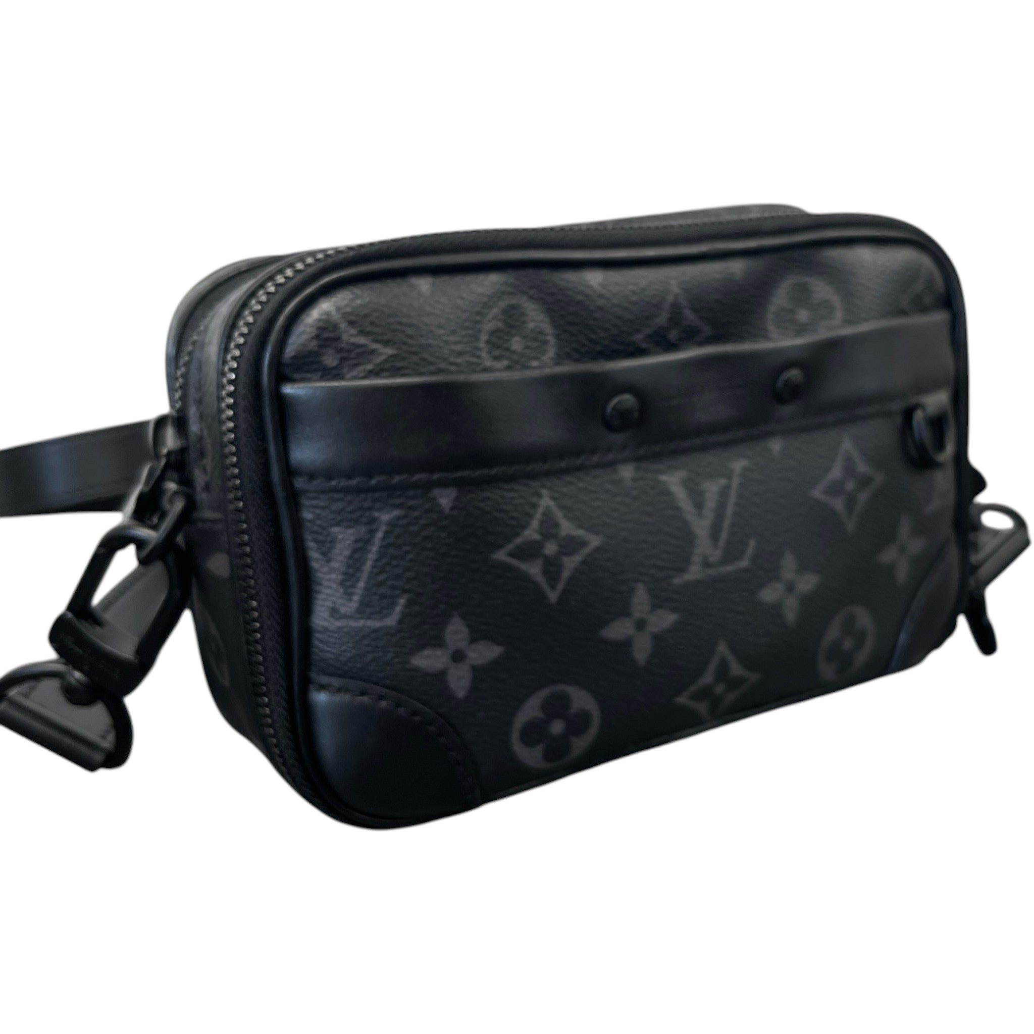 Men's Monogram Eclipse Alpha Messenger Bag Bag Black