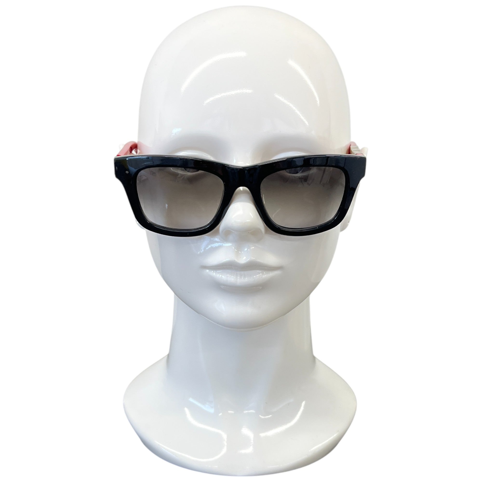 Women's V691S Stud Sunglasses Black