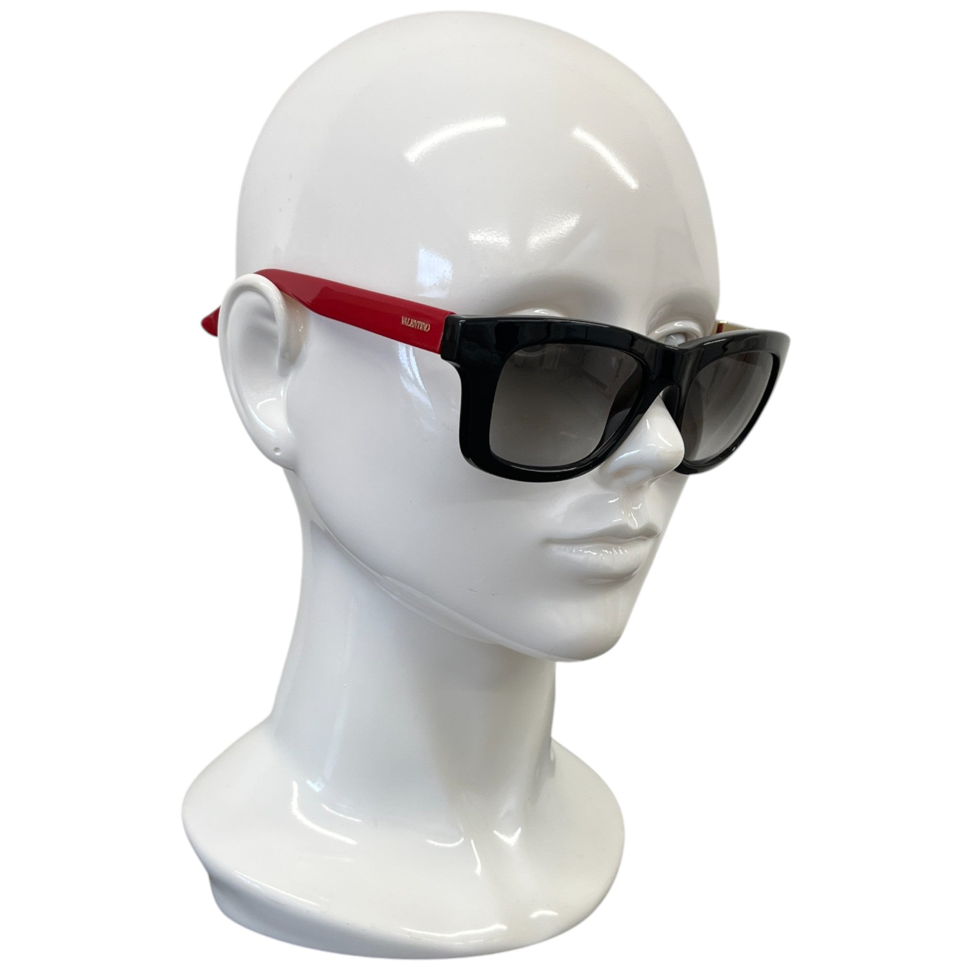 Women's V691S Stud Sunglasses Black