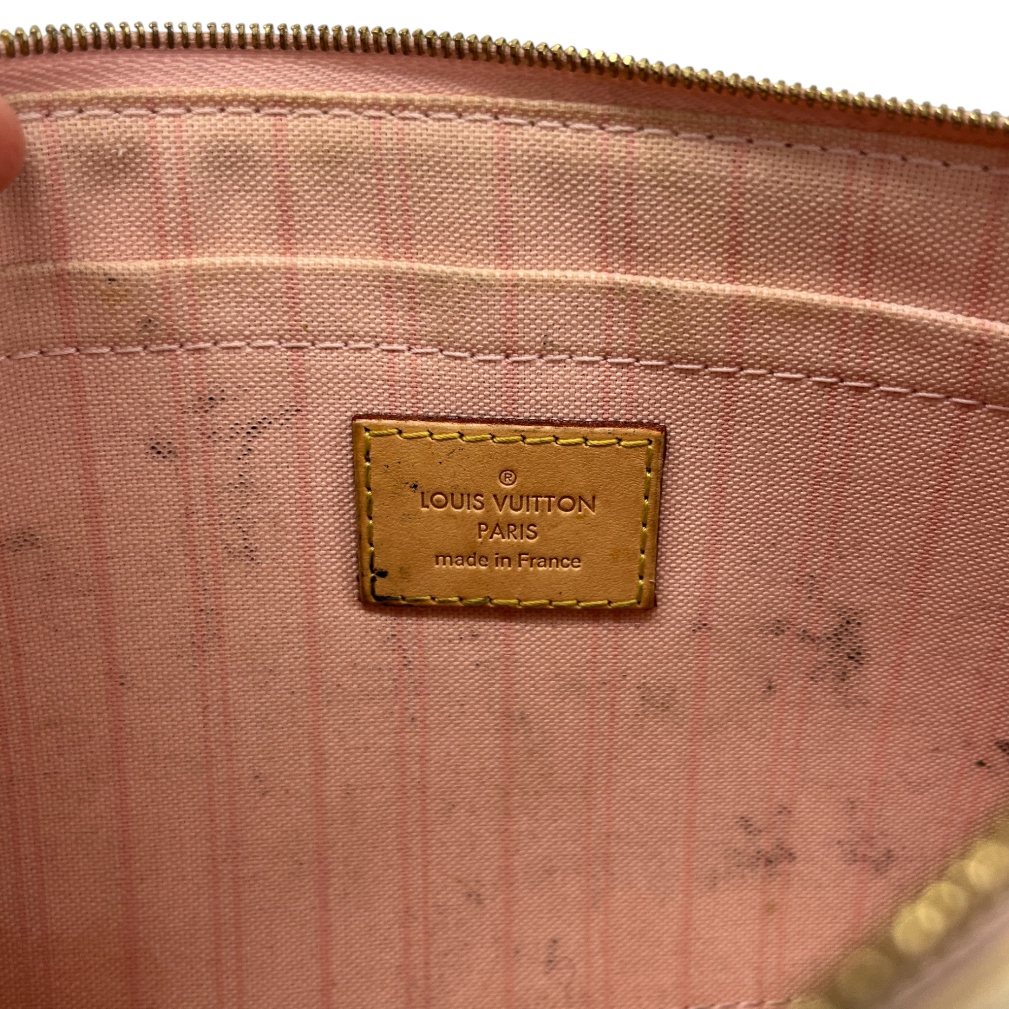 Women's Damier Azur Pouch White