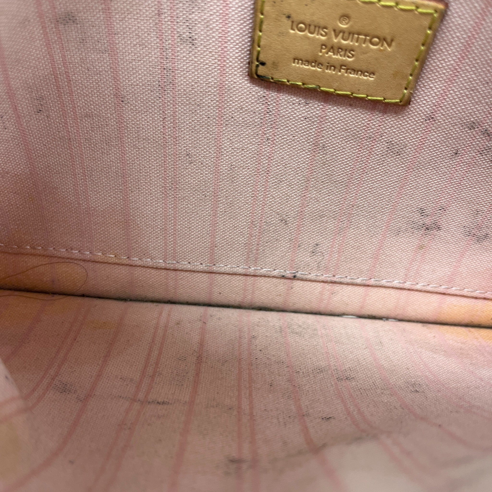 Women's Damier Azur Pouch White