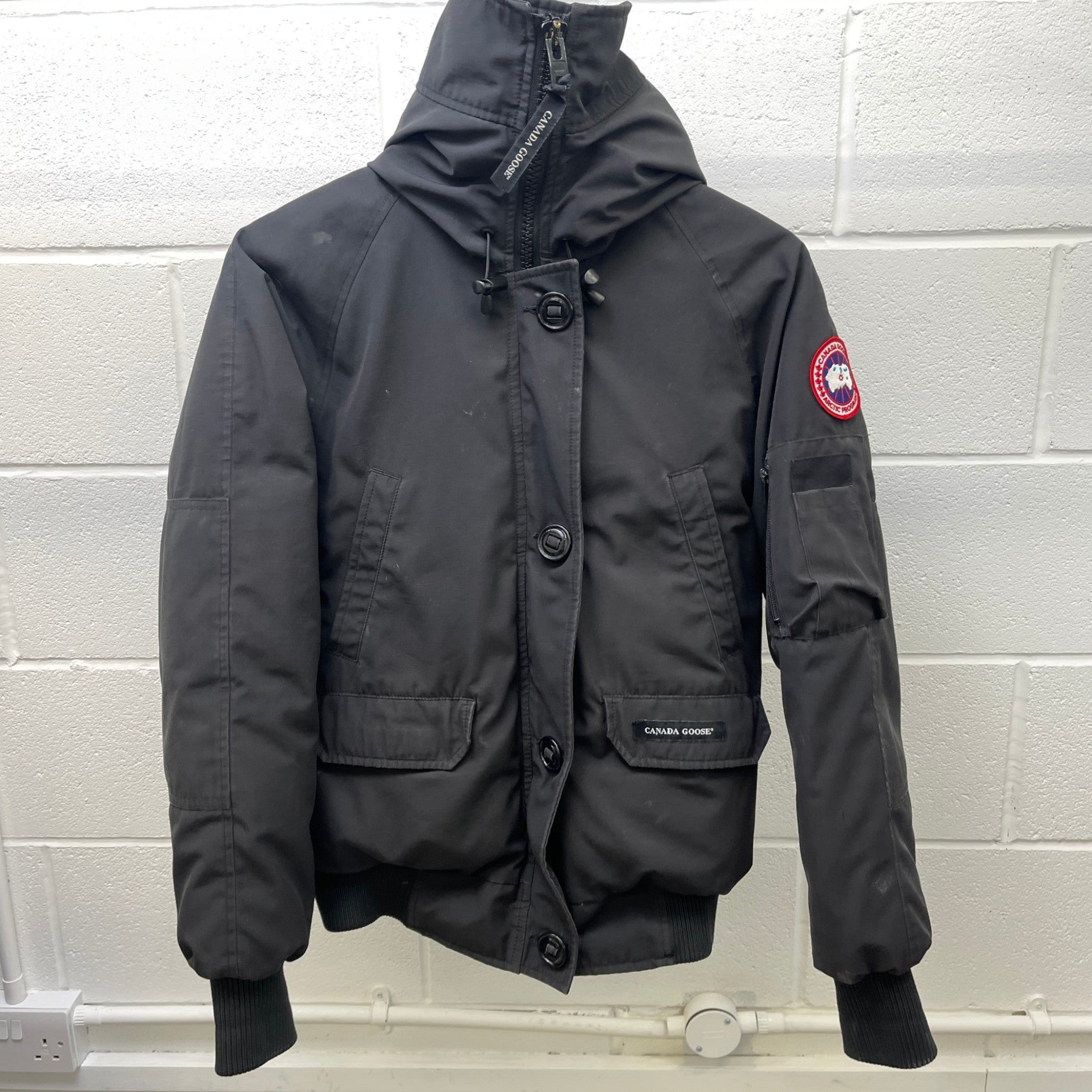 Women's Chilliwack Bomber Down Jacket Black Size M