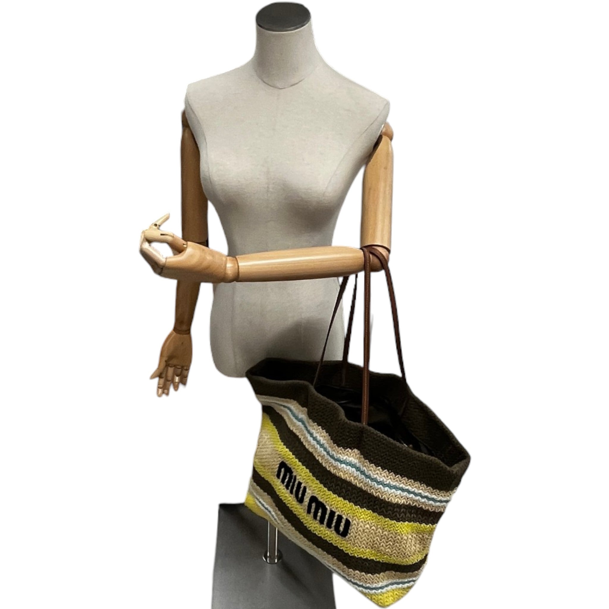Women's Logo-Embroidered Striped Raffia Tote Bag Beige