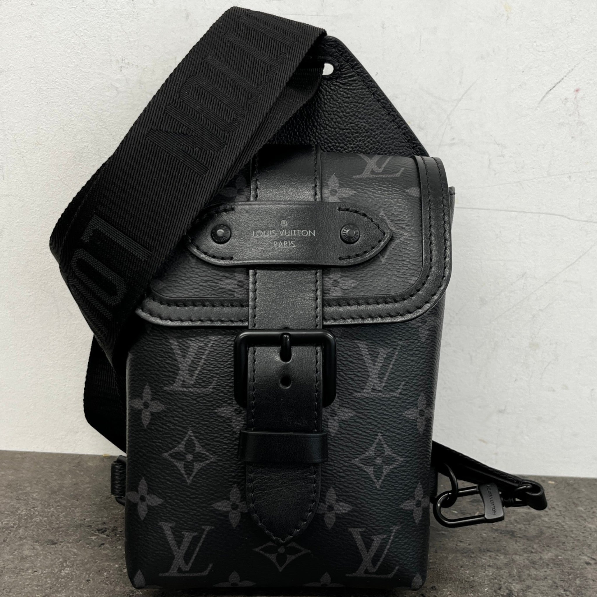 Men's Monogram Eclipse Saumur Slingbag Bag Charcoal