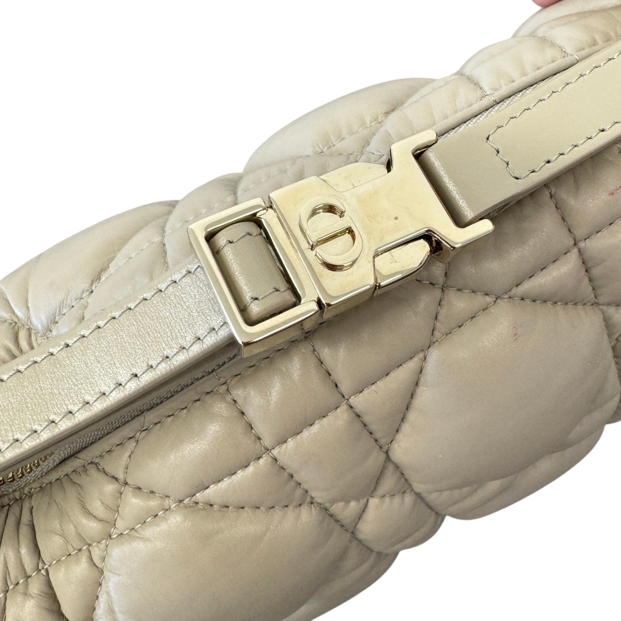 Women's Travel Nomad Handbag Beige