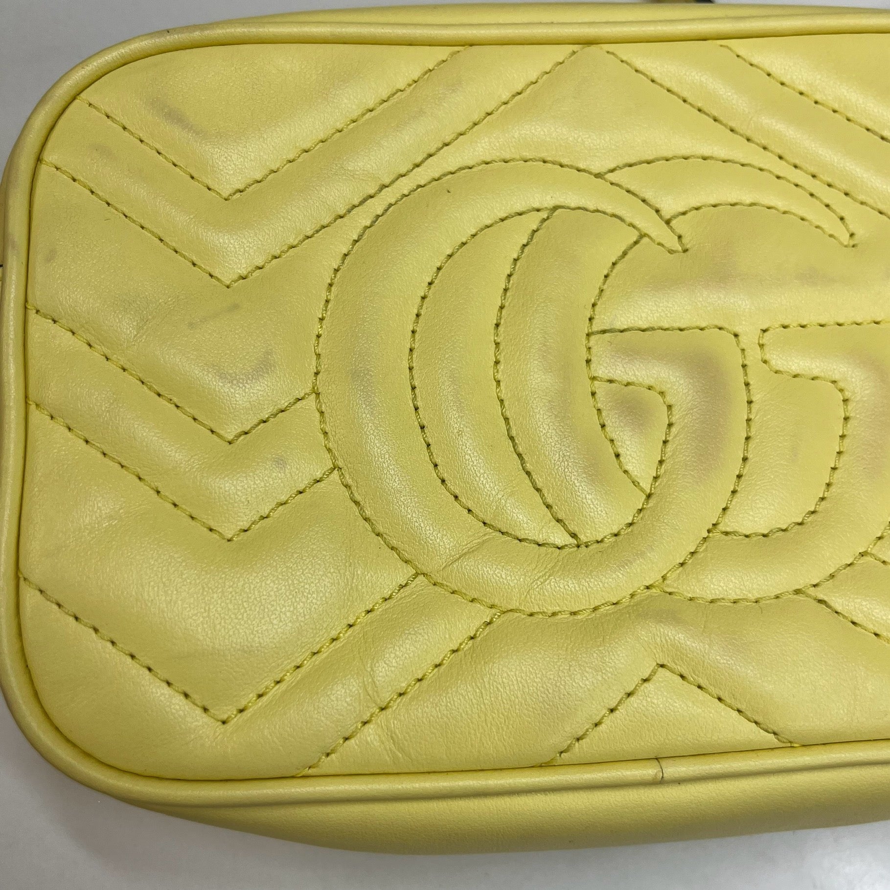 Women's Gg Marmont Crossbody Bag Yellow
