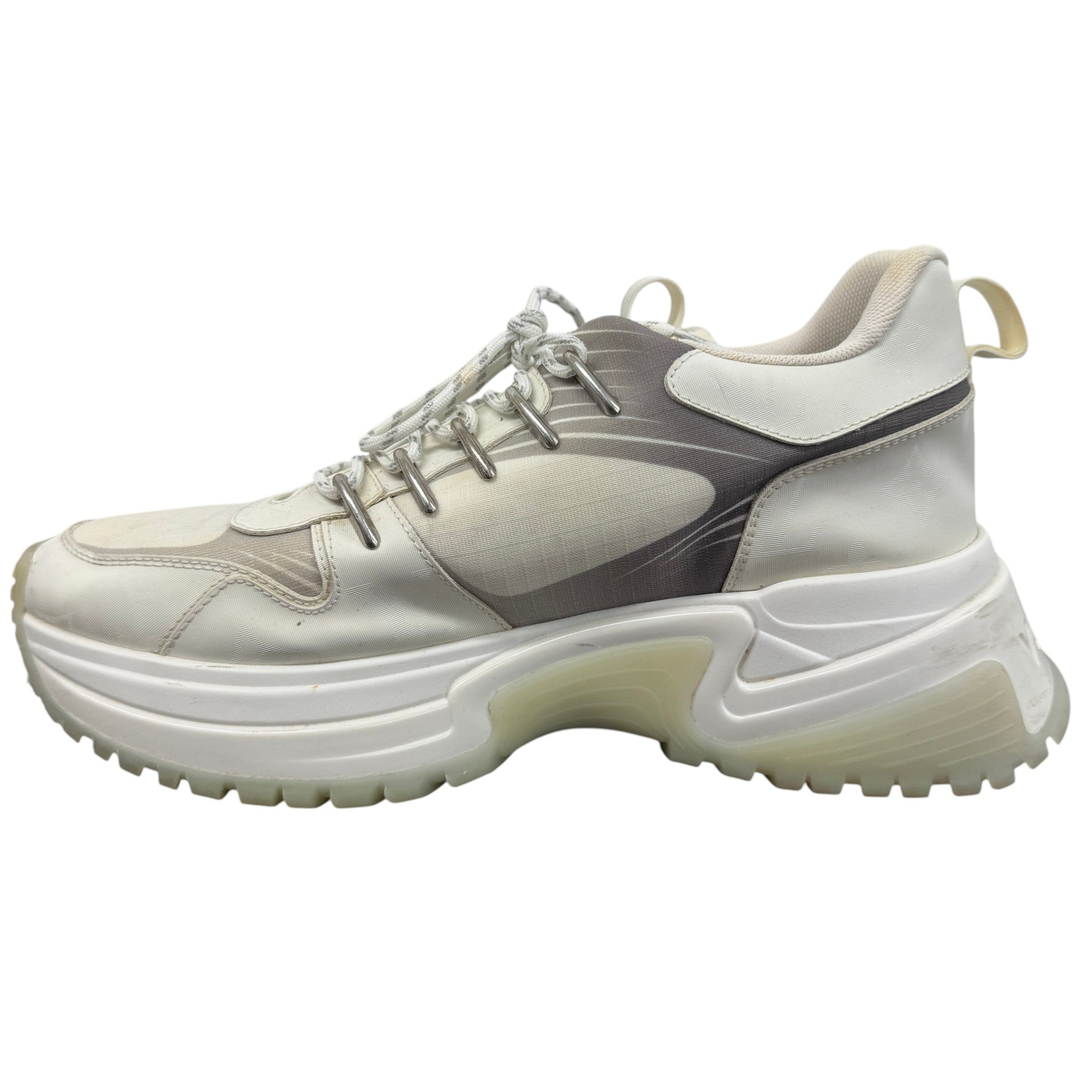 Men's Pulse Monogram Low Trainers White Size EU 40 / UK 6