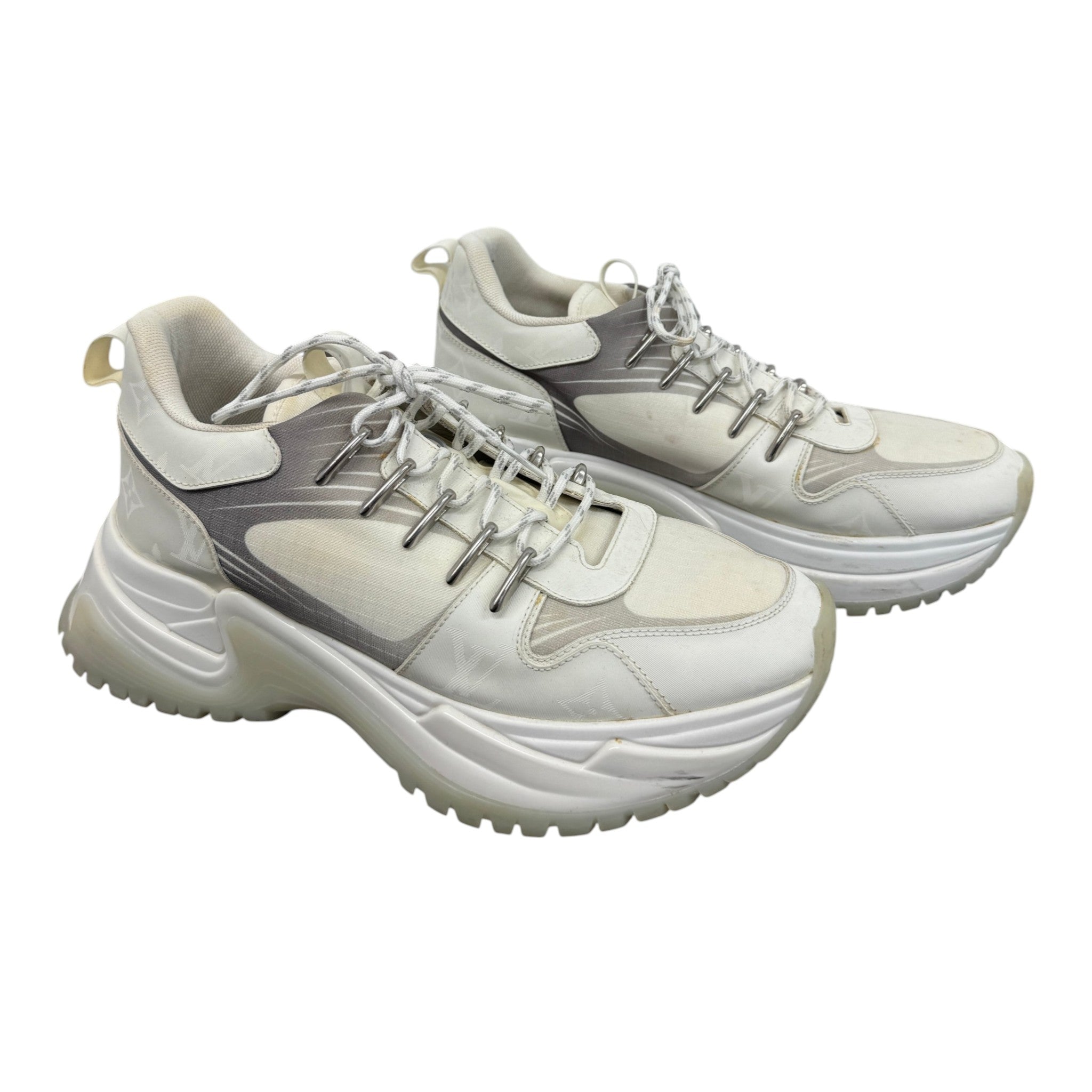 Men's Pulse Monogram Low Trainers White Size EU 40 / UK 6