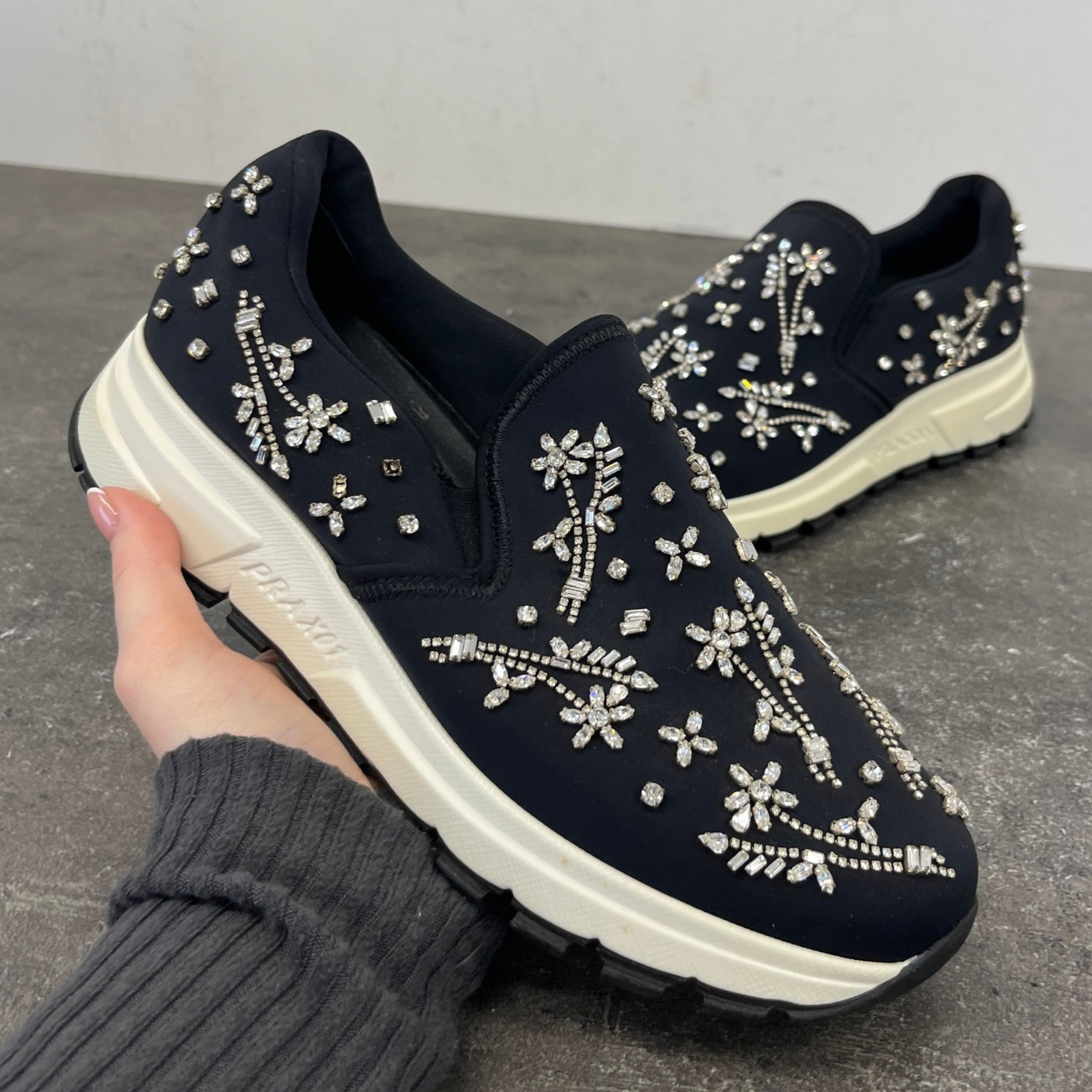 Women's Crystal Prax01 Slip On Low Trainers Black Size EU 37 / UK 4