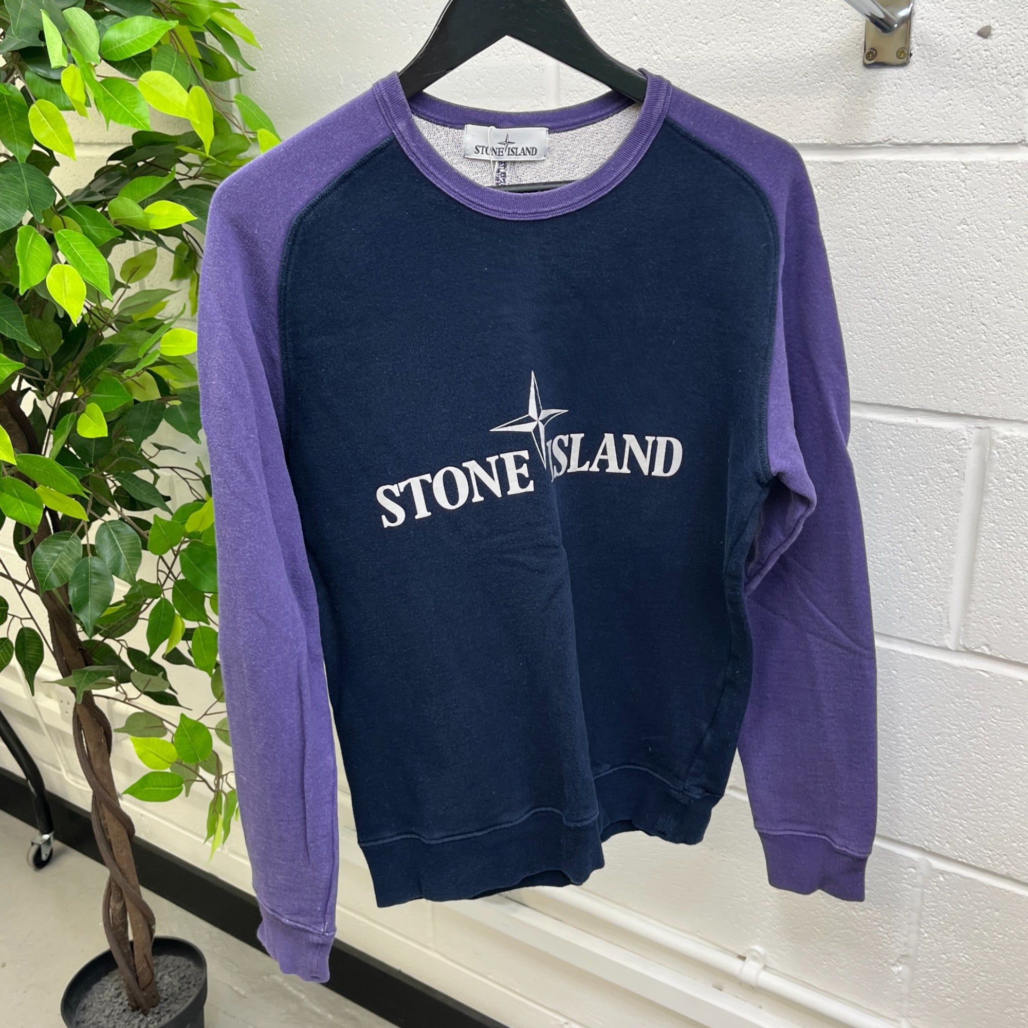 Men's Reflective Logo Print Sweatshirt Purple Size M