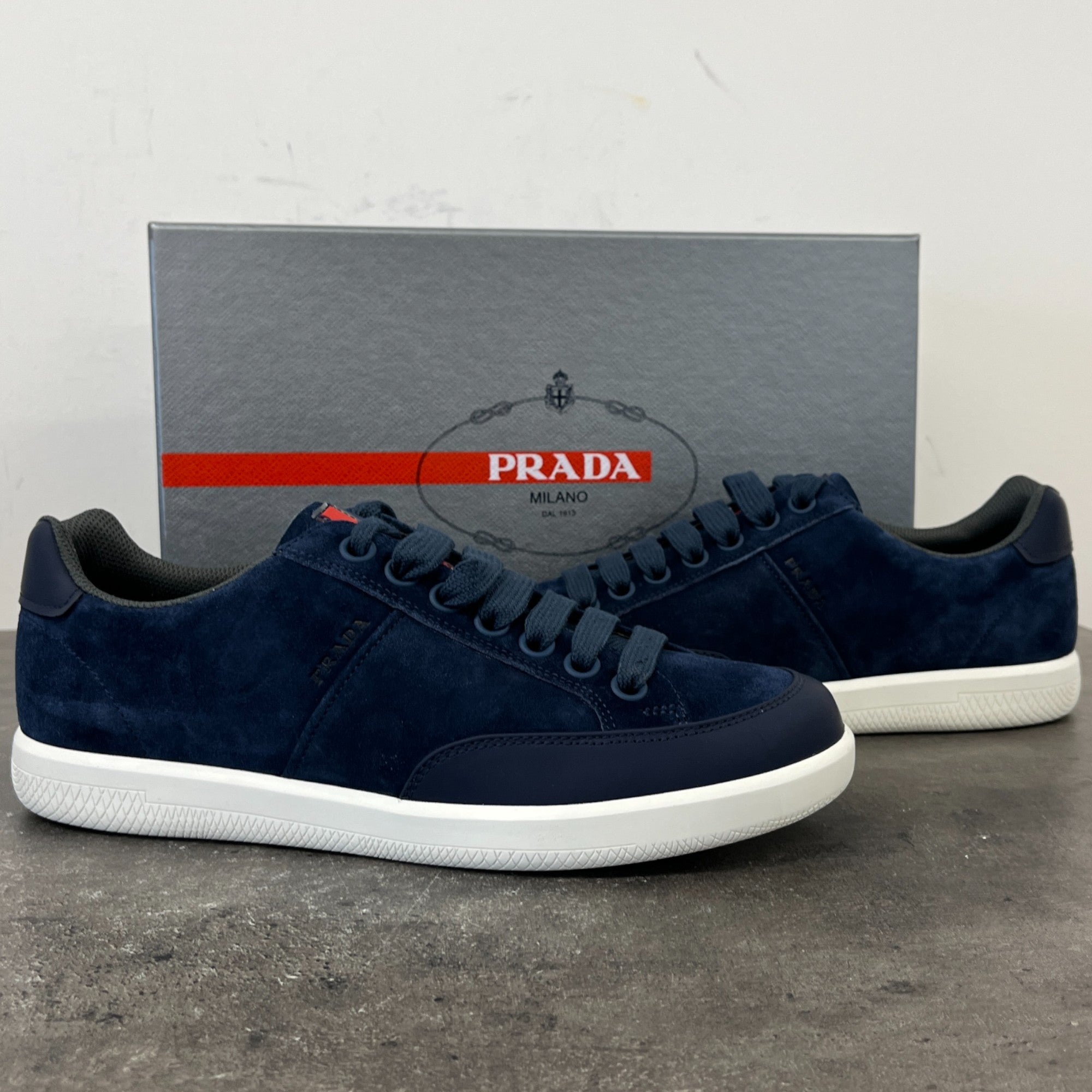 Men's Linear Rosa Low Trainers Navy Size EU 40 / UK 6