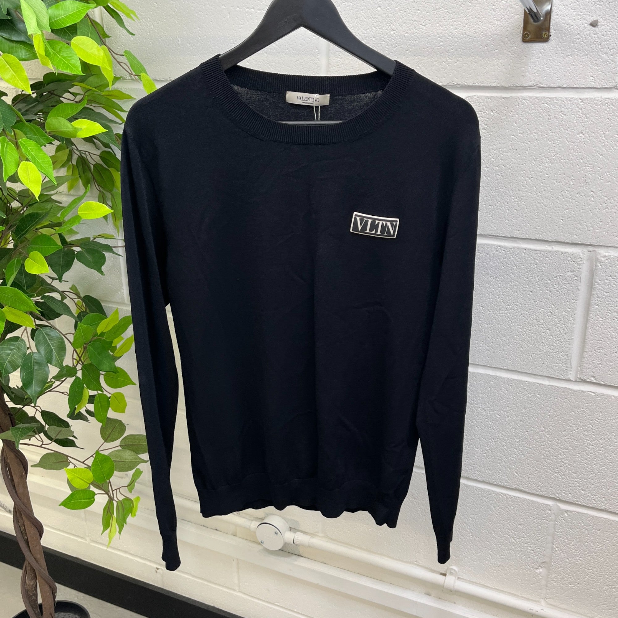 Men's Plaque Logo Sweatshirt Black Size M