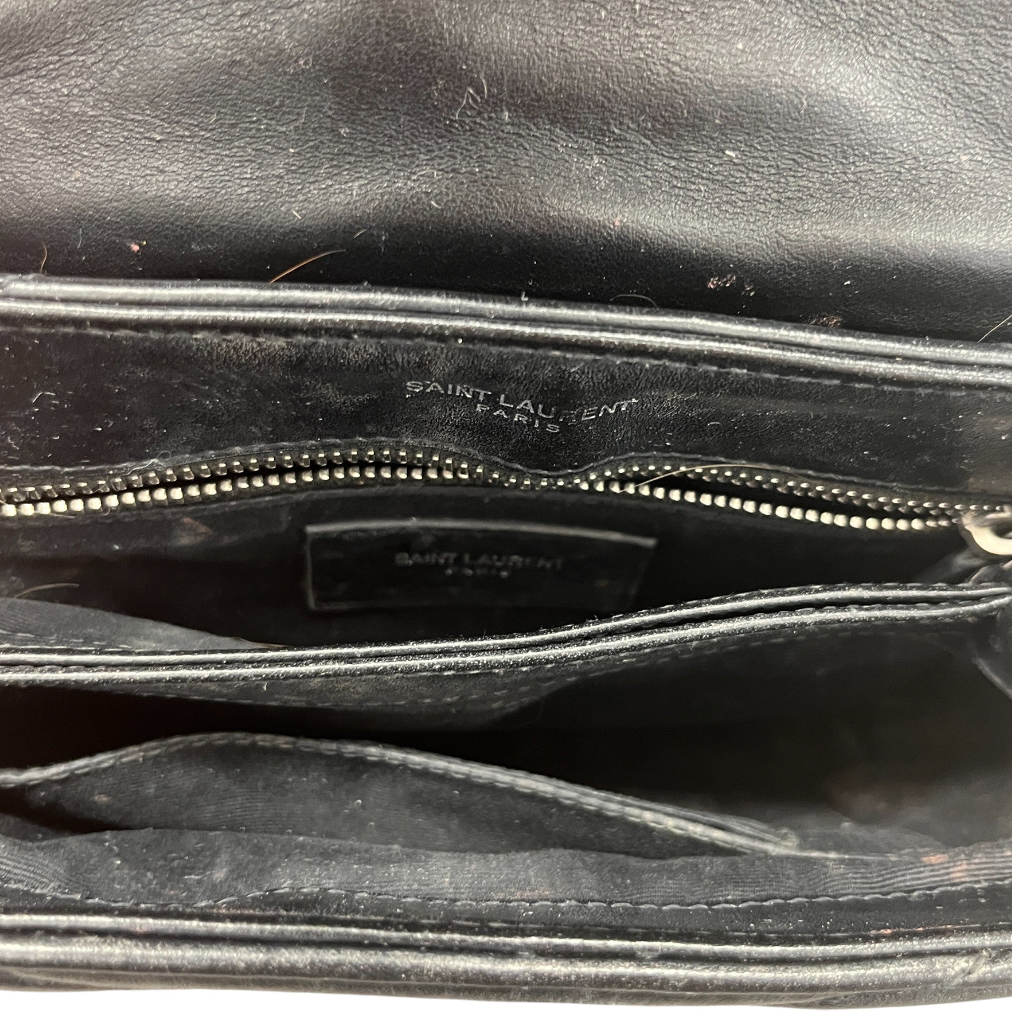 Women's Toy Loulou Handbag Black