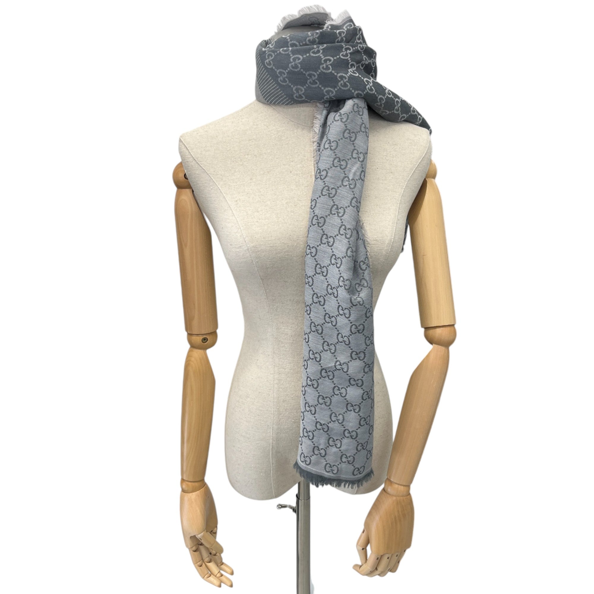 Women's Gg Supreme Shawl Grey