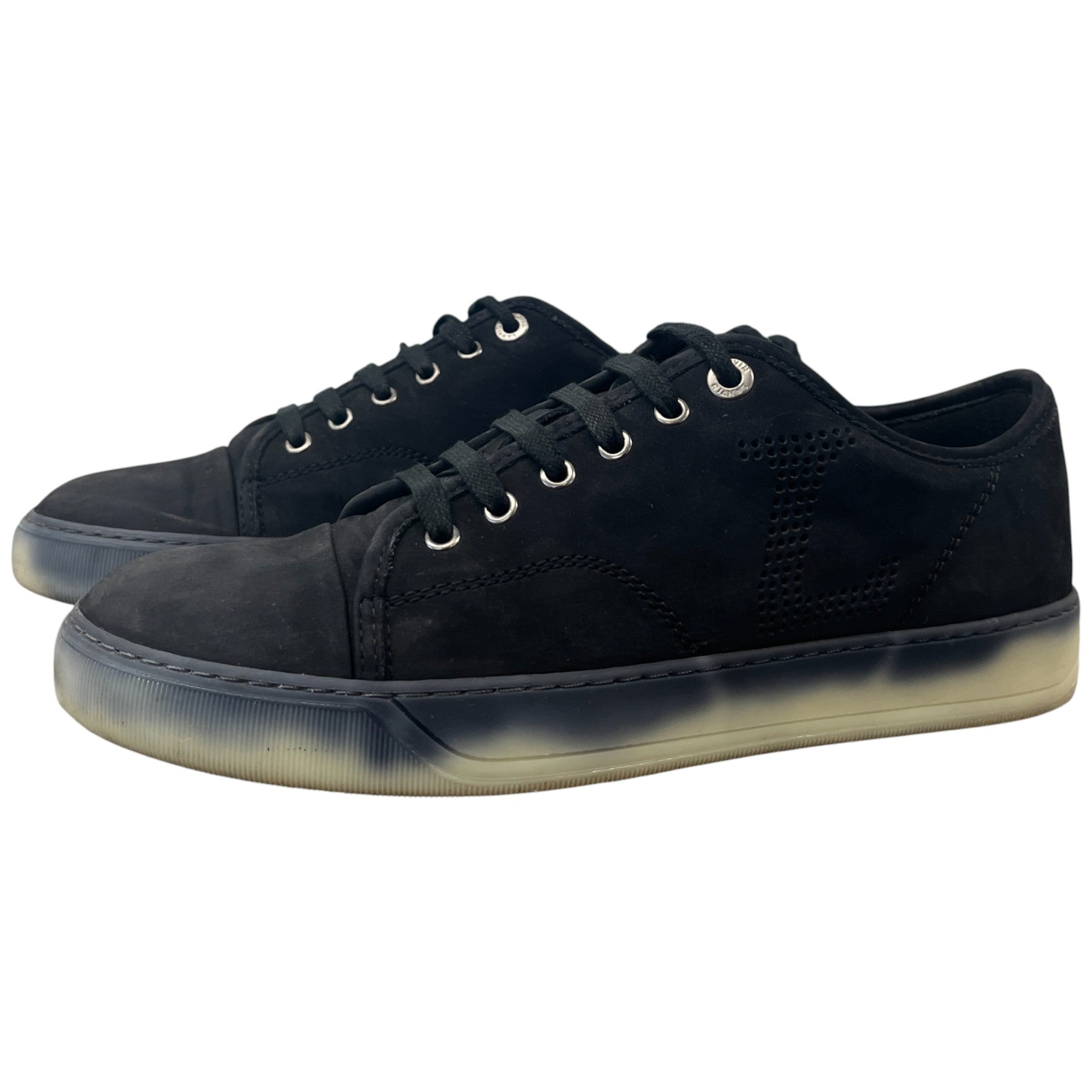 Men's Perforated Low Trainers Black Size EU 40 / UK 6