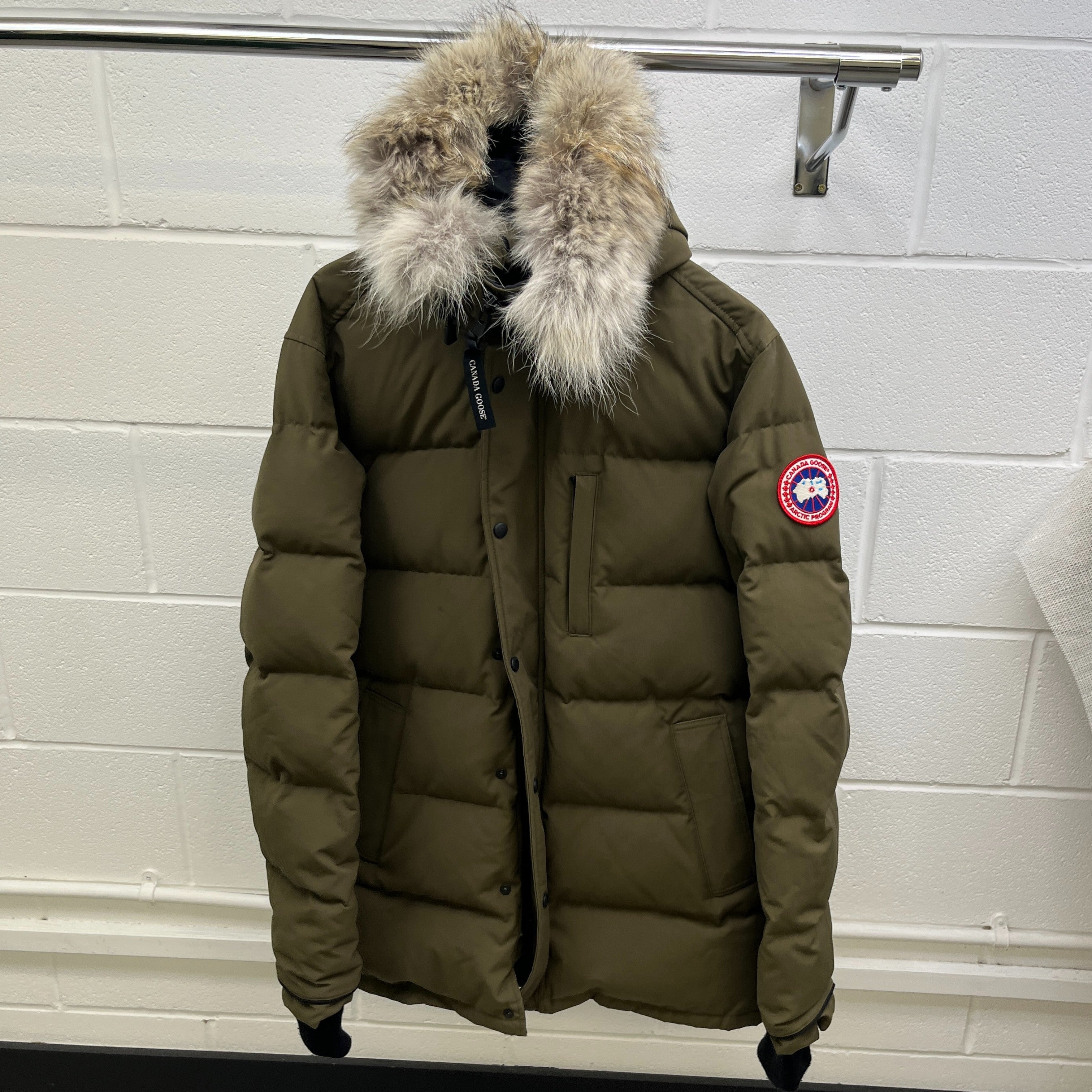 Men's Carson Parka Down Jacket Khaki Size L