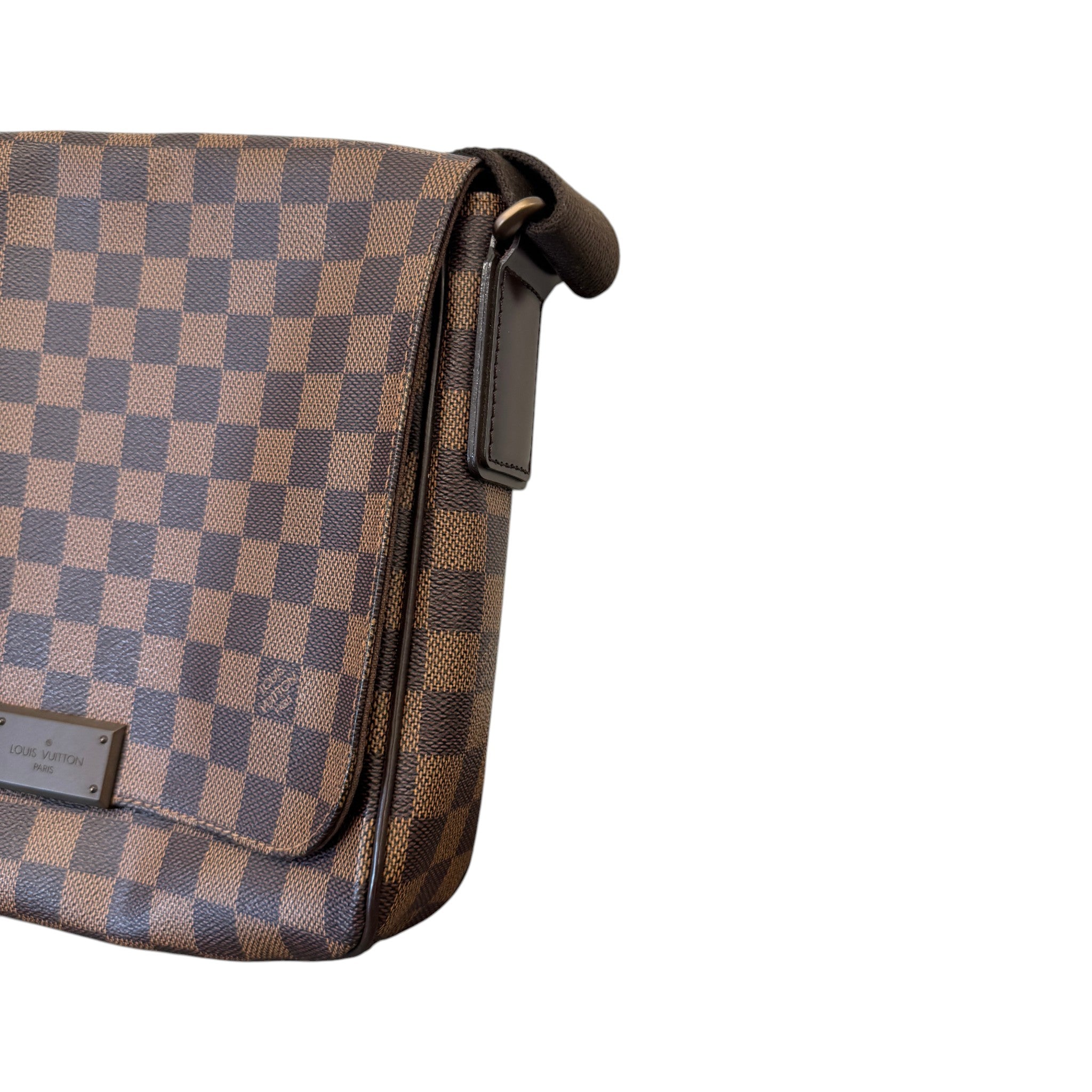 Men's Damier Ebene Canvas District Pm Messenger Bag Brown