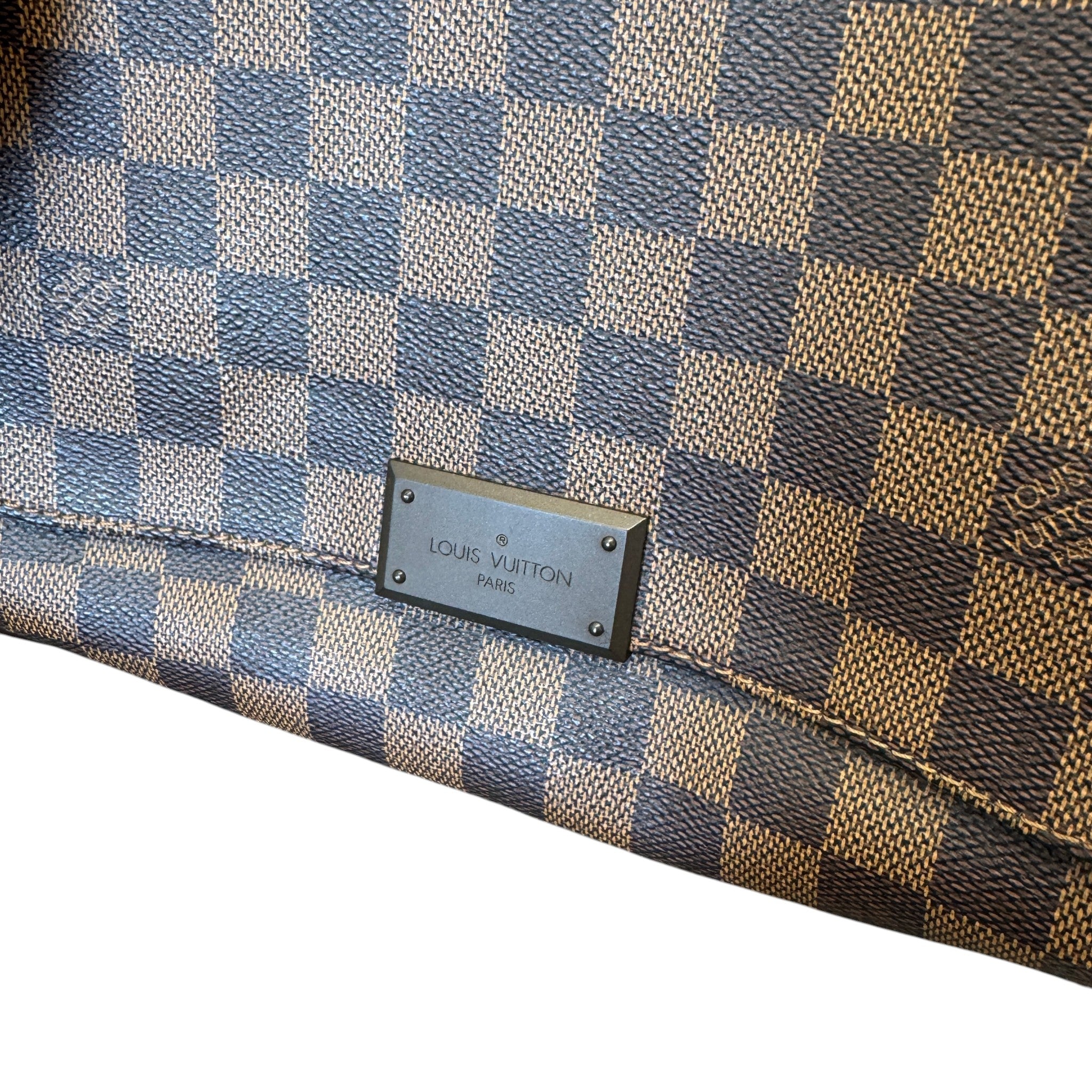 Men's Damier Ebene Canvas District Pm Messenger Bag Brown
