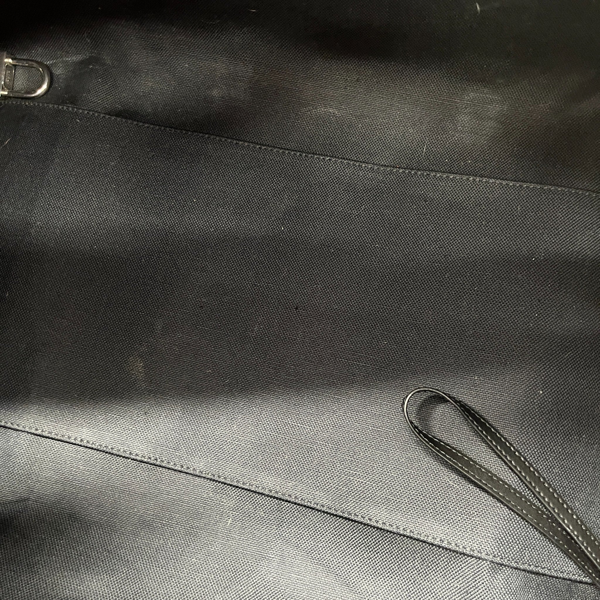 Men's Gg Supreme Duffle Bag Black