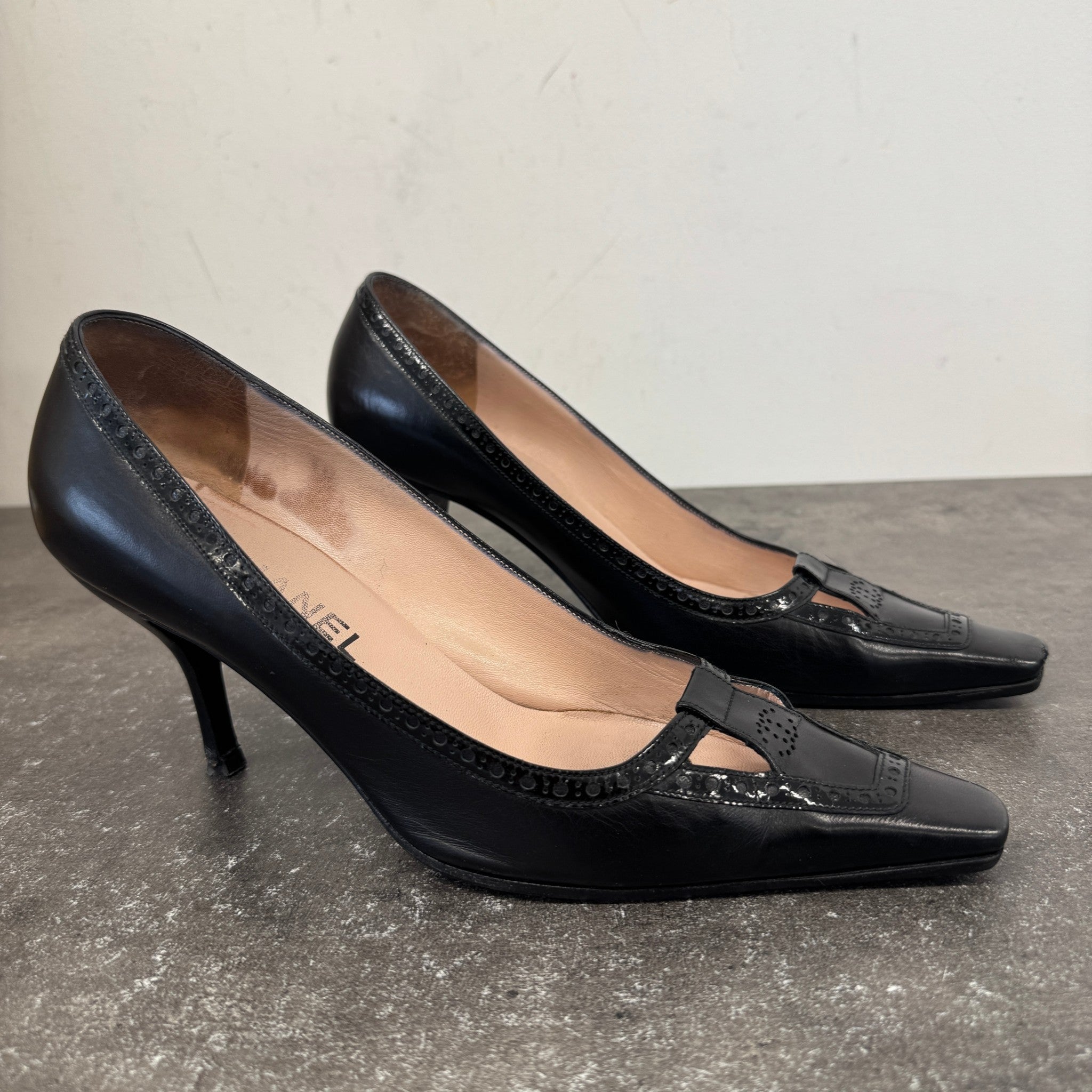 Women's Vintage Pointed Toe Heels Black Size EU 38.5 / UK 5.5