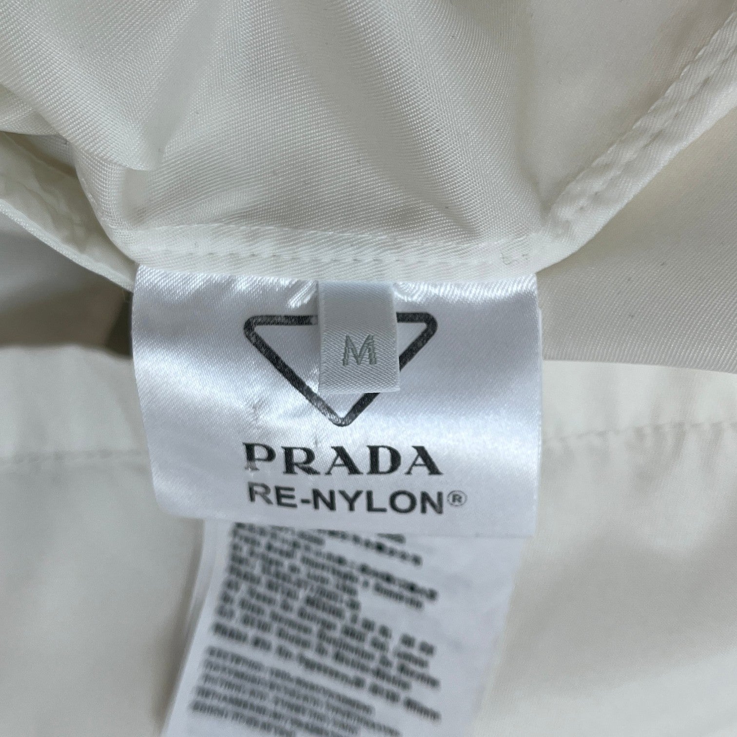 Men's Re-Nylon Plaque Logo OverShirt White Size M
