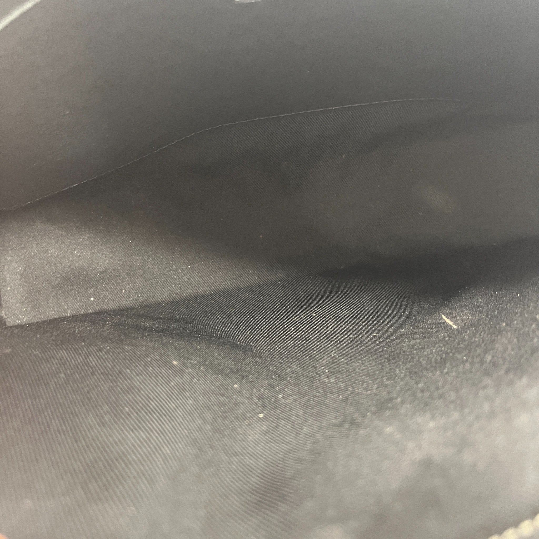 Men's Monogram Eclipse Voyage Mm Pouch Black