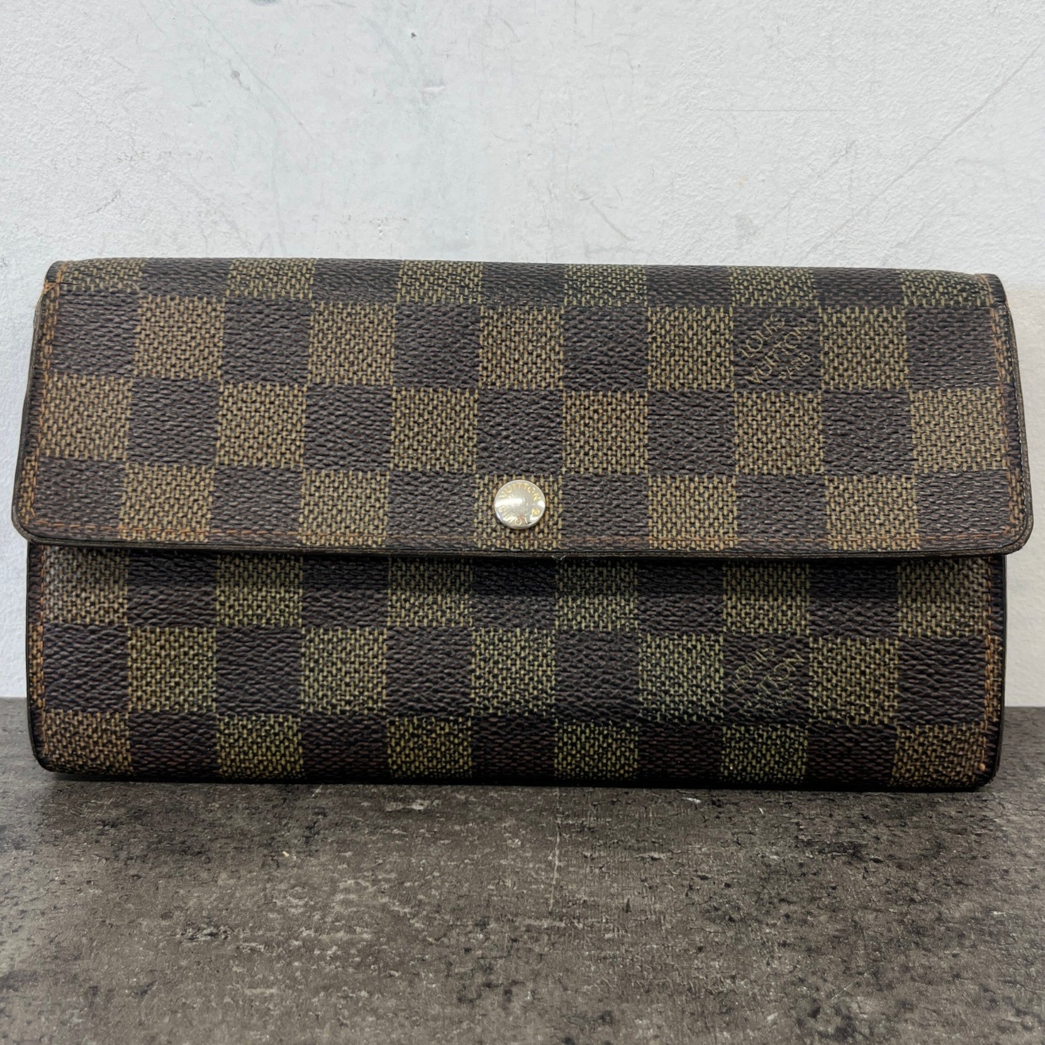 Women's Damier Ebene Sarah Wallet Brown