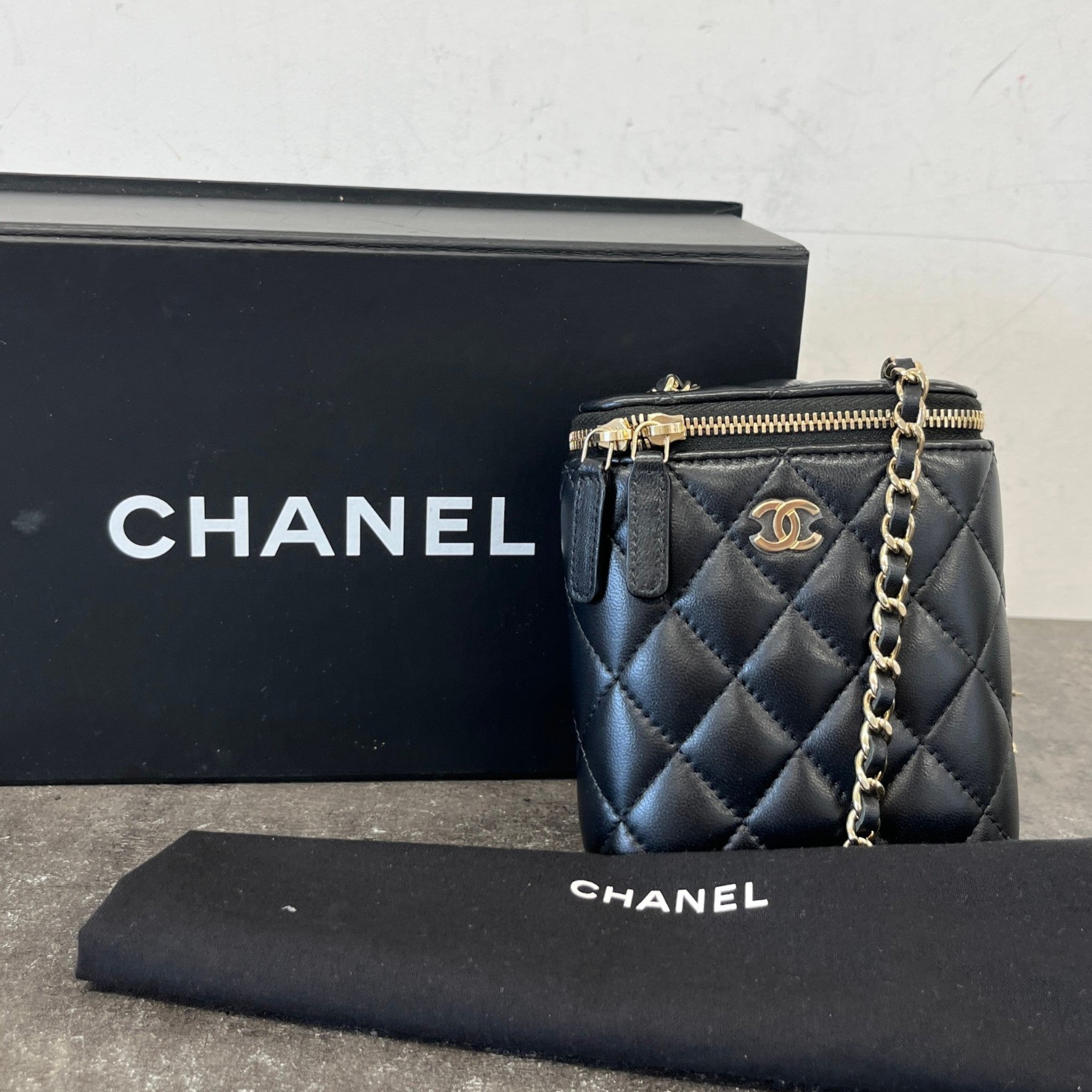 Women's Mini Vanity Chain Bag Black