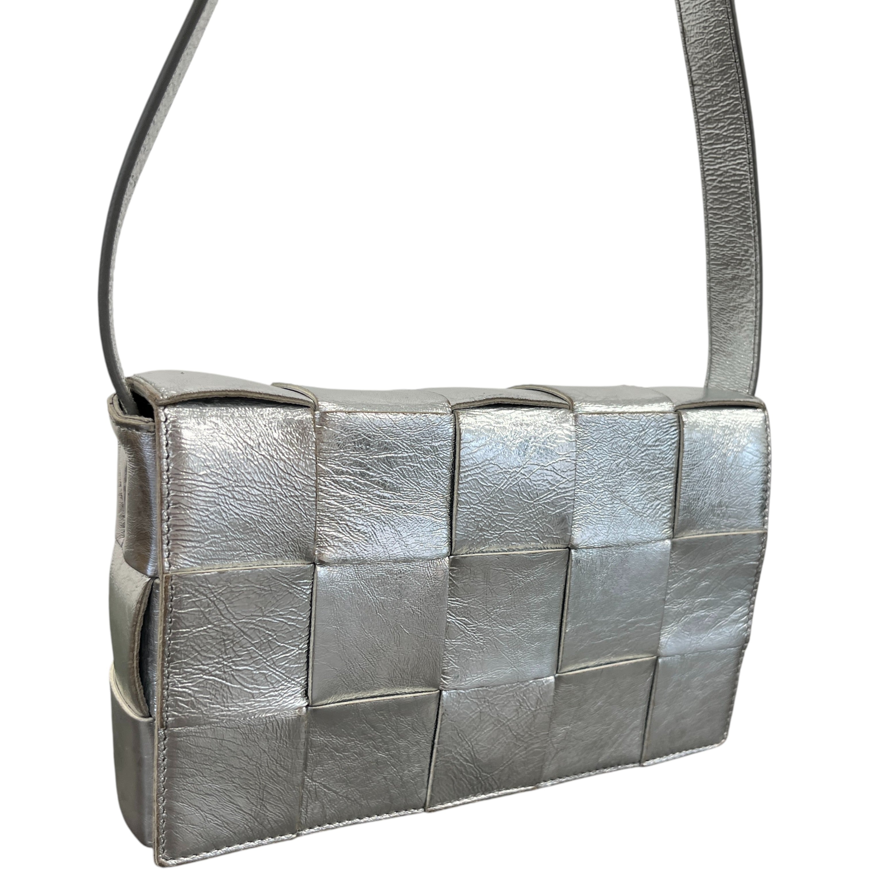 Women's Cassette Intrecciato Metallic Bag Silver