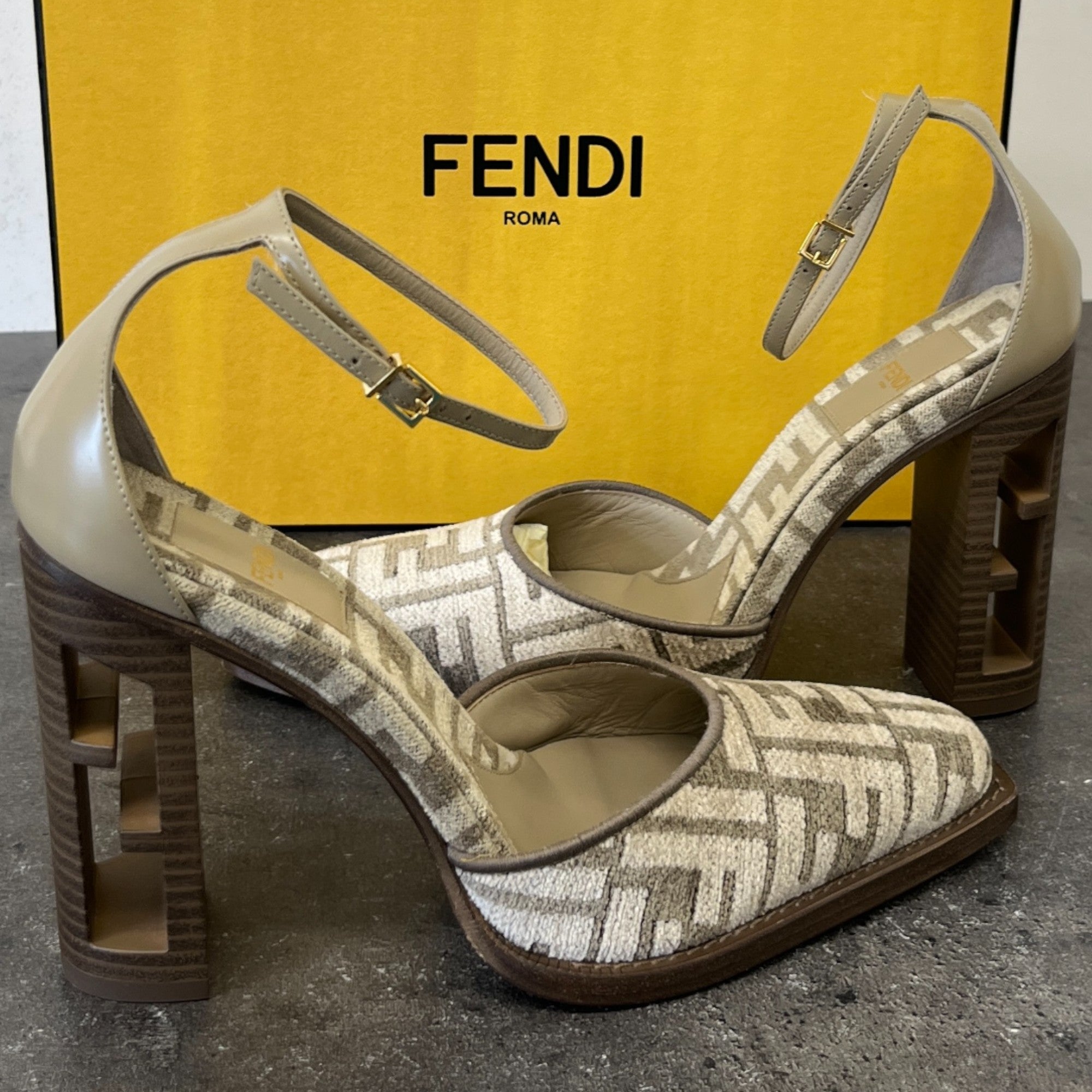 Women's Ff Cut Heels Chenille Court Ankle Strap Heels Beige Size EU 37.5 / UK 4.5