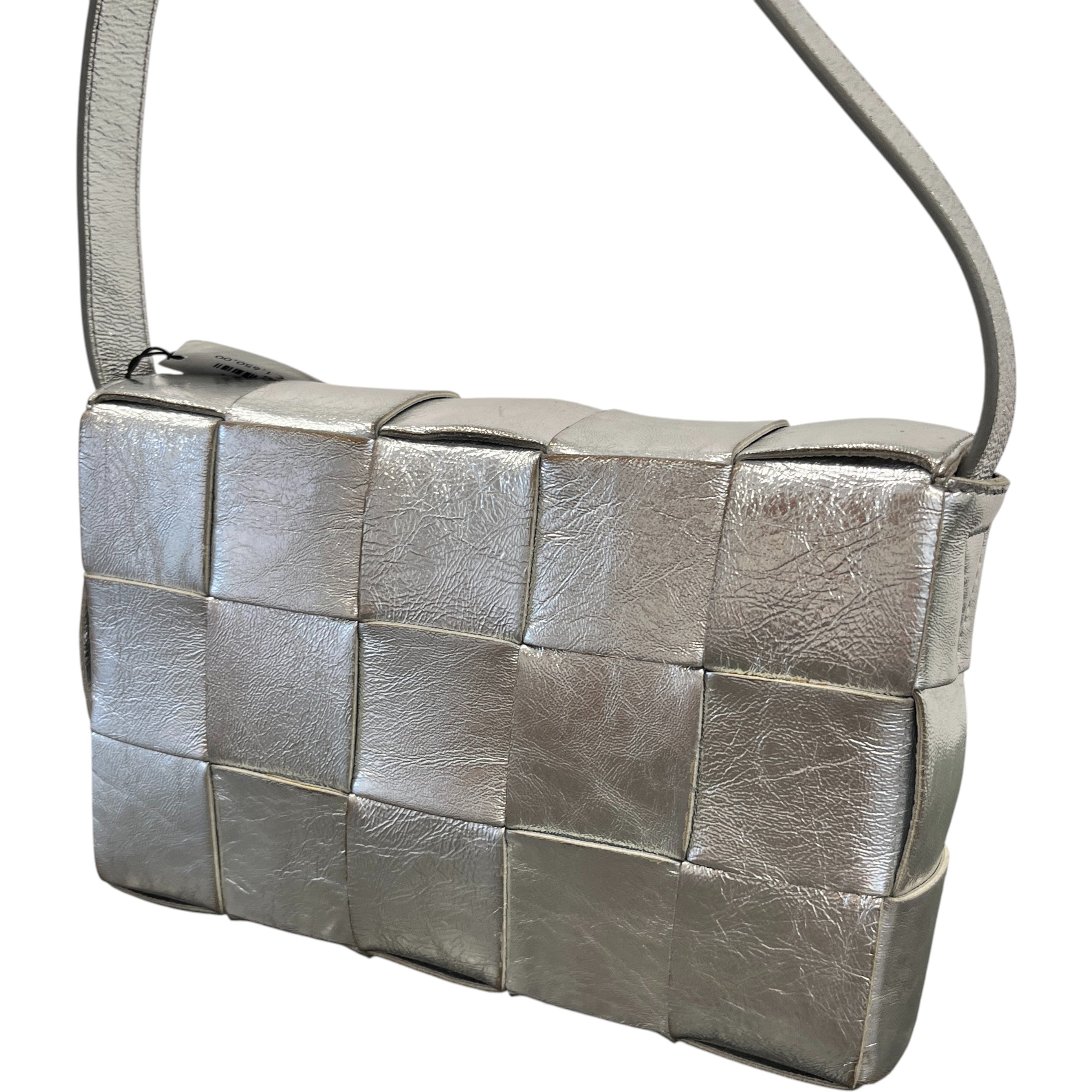 Women's Cassette Intrecciato Metallic Bag Silver