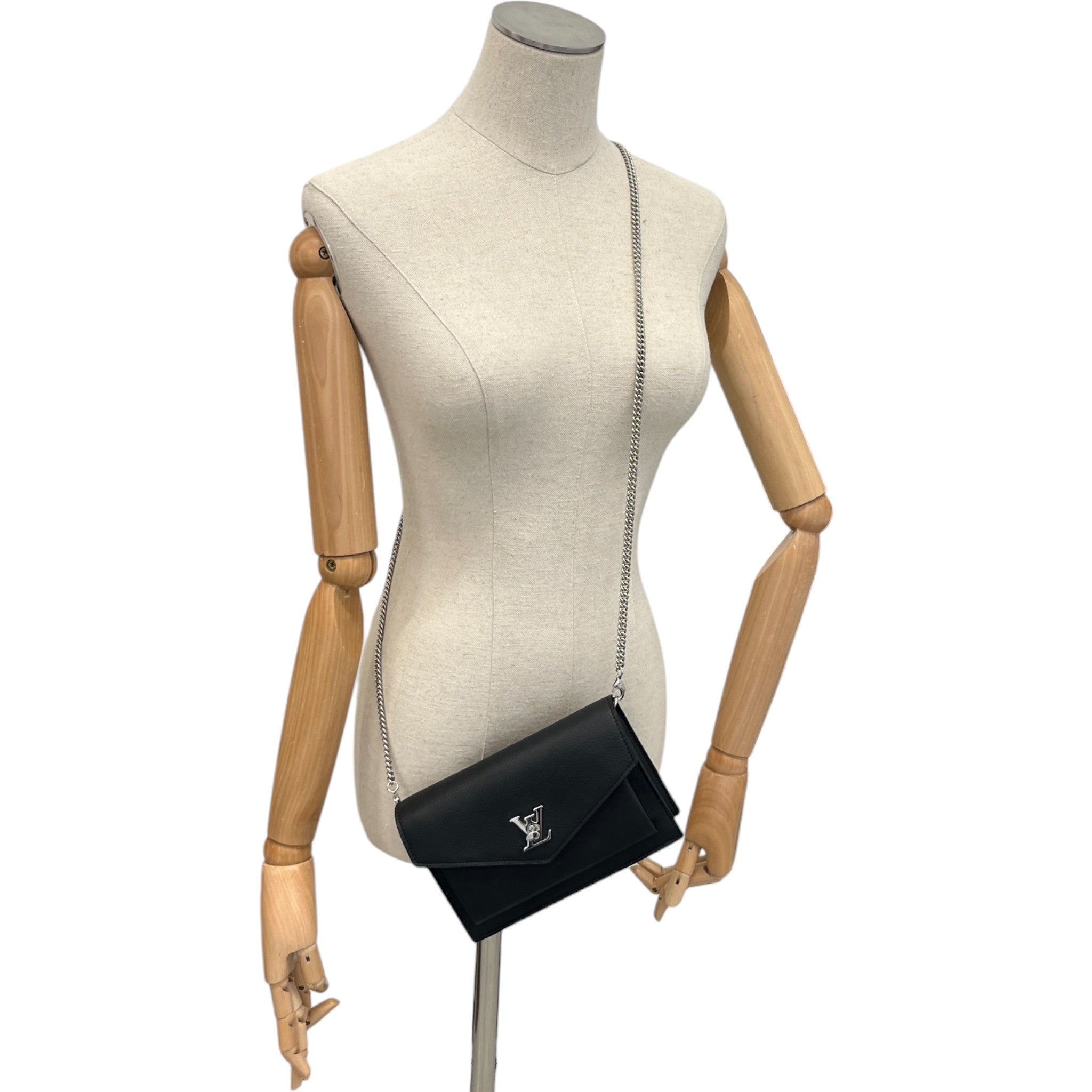 Women's Mylockme Chain Pochette Handbag Black