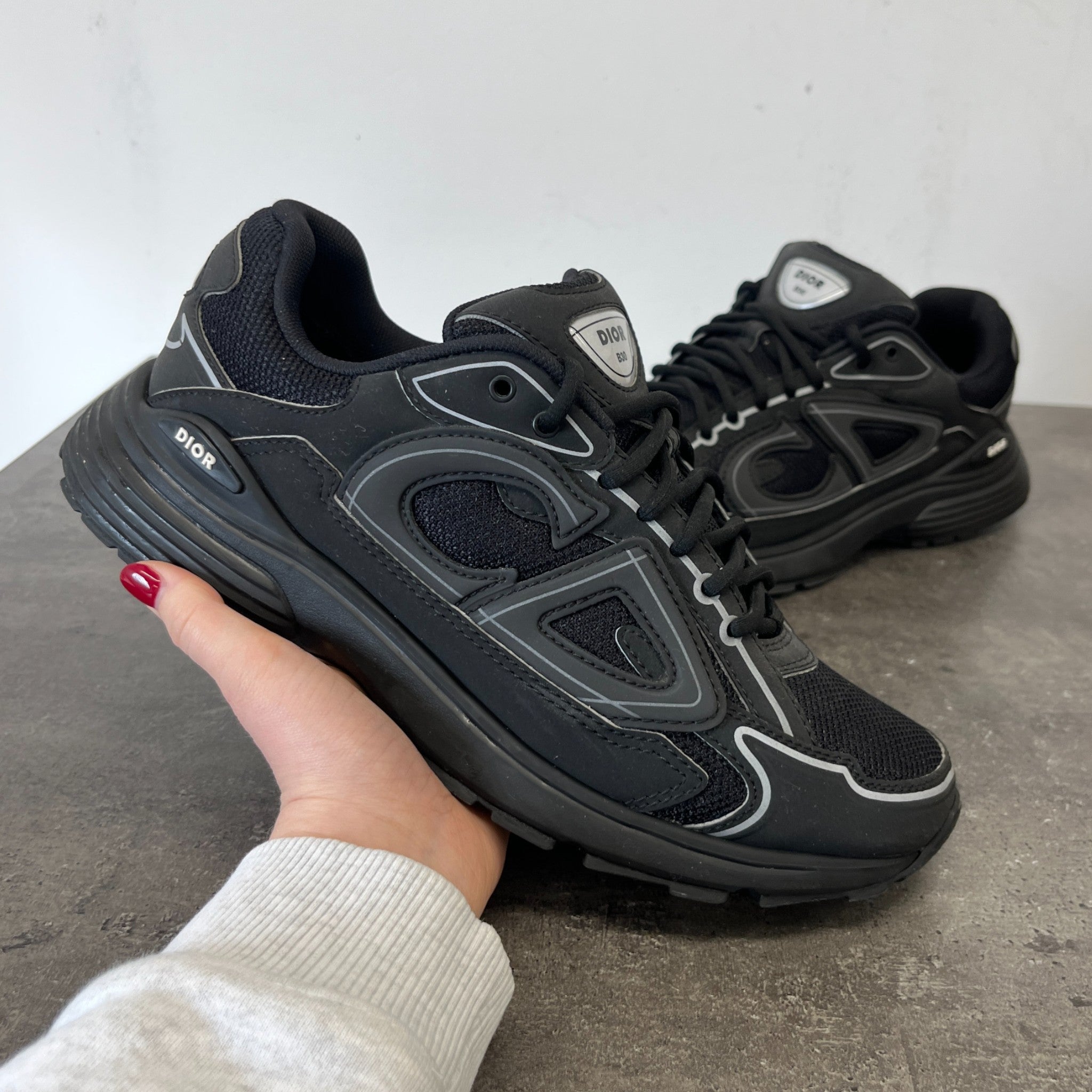 Men's B30 Low Trainers Black Size EU 42 / UK 8