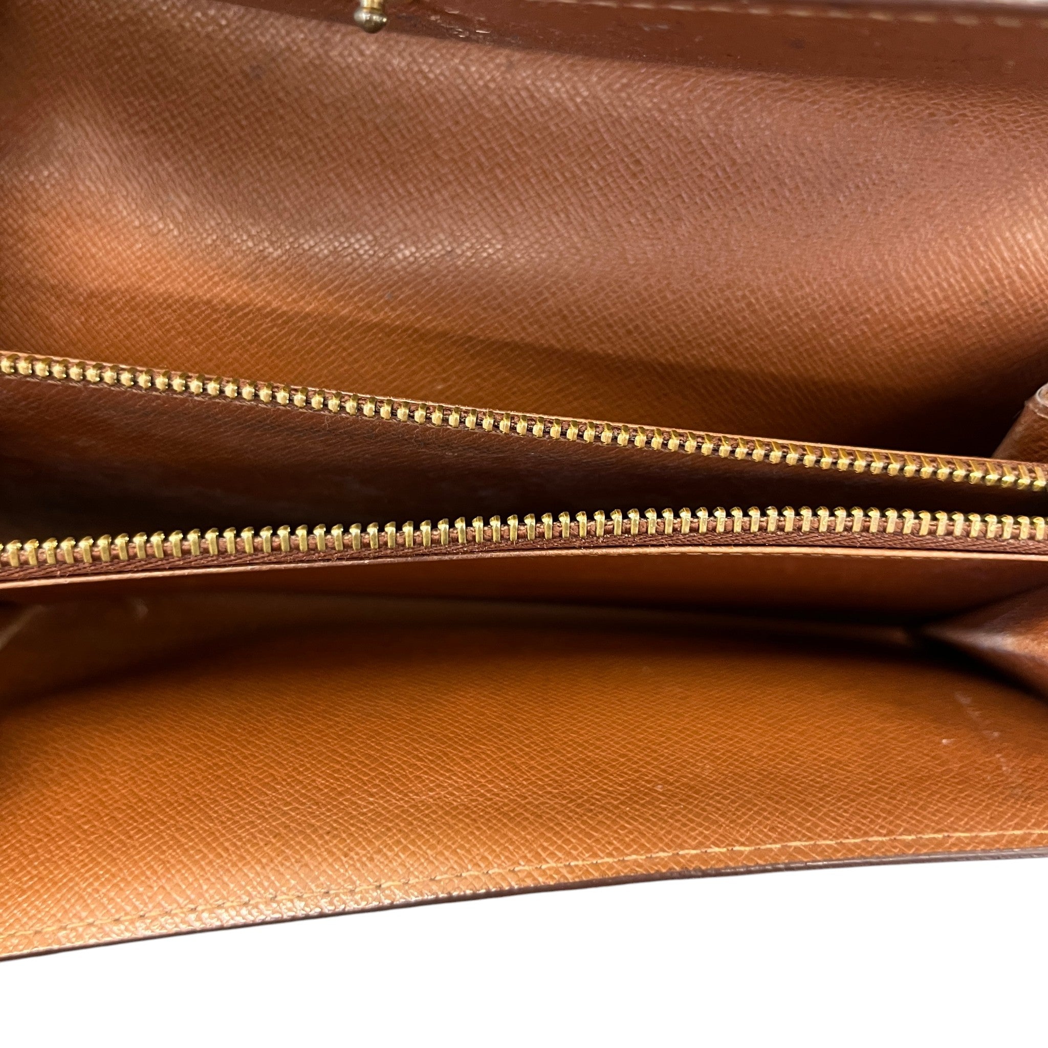 Women's Monogram Sarah Wallet Brown
