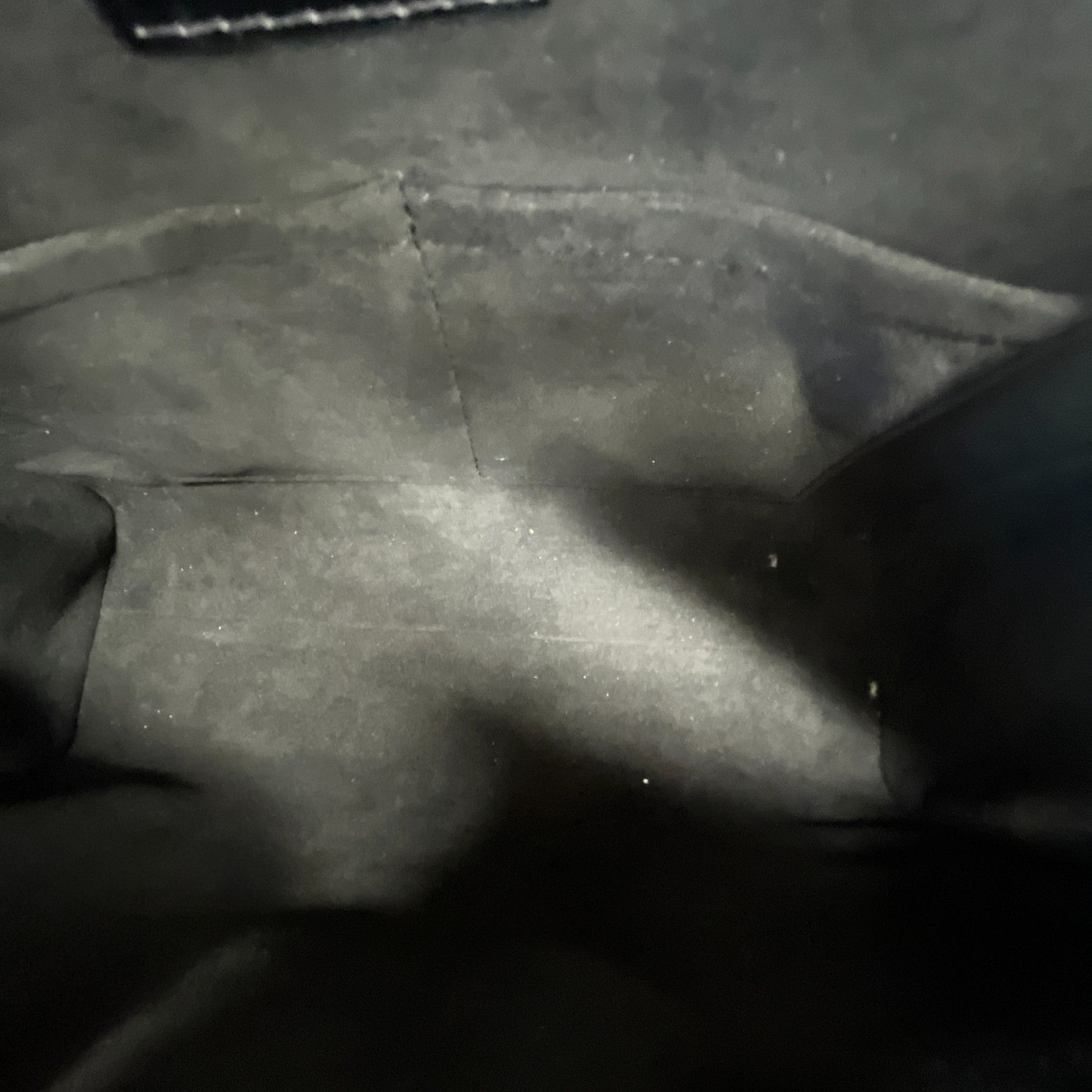 Women's Epi Leather Cluny Bb Bag Black