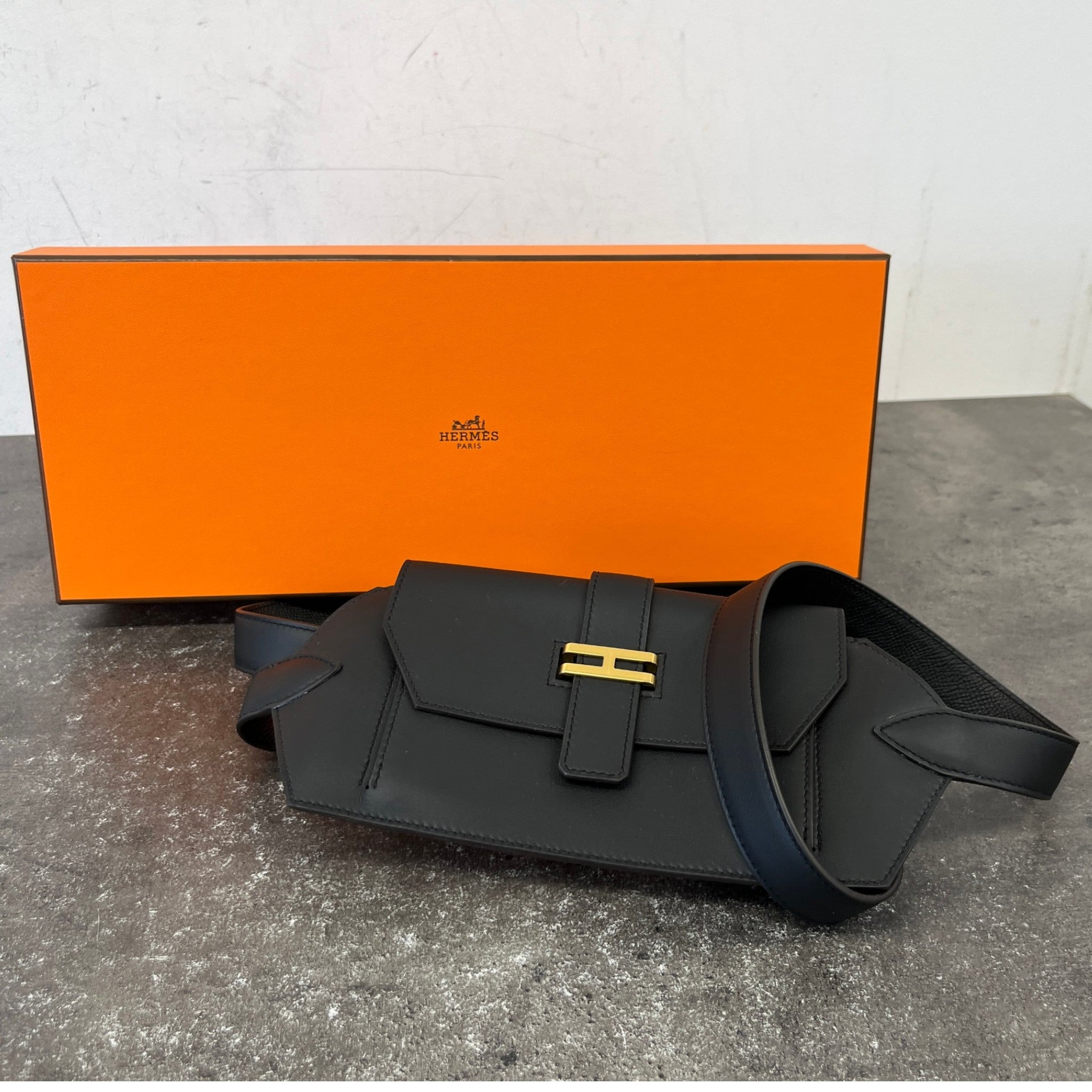 Women's Elan Pocket 24 Belt Bag Black
