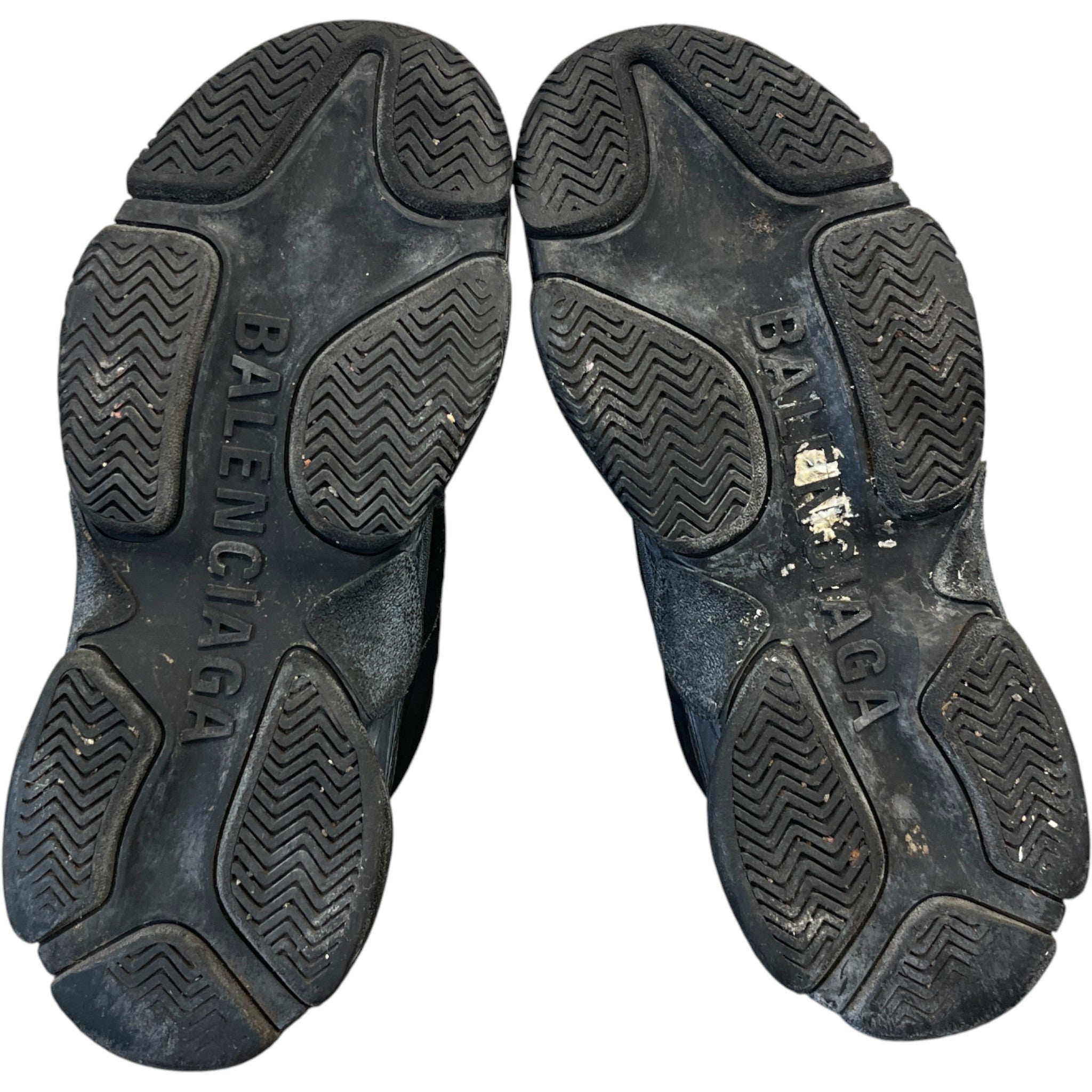 Men's Triple S Low Trainers Black Size EU 40 / UK 6