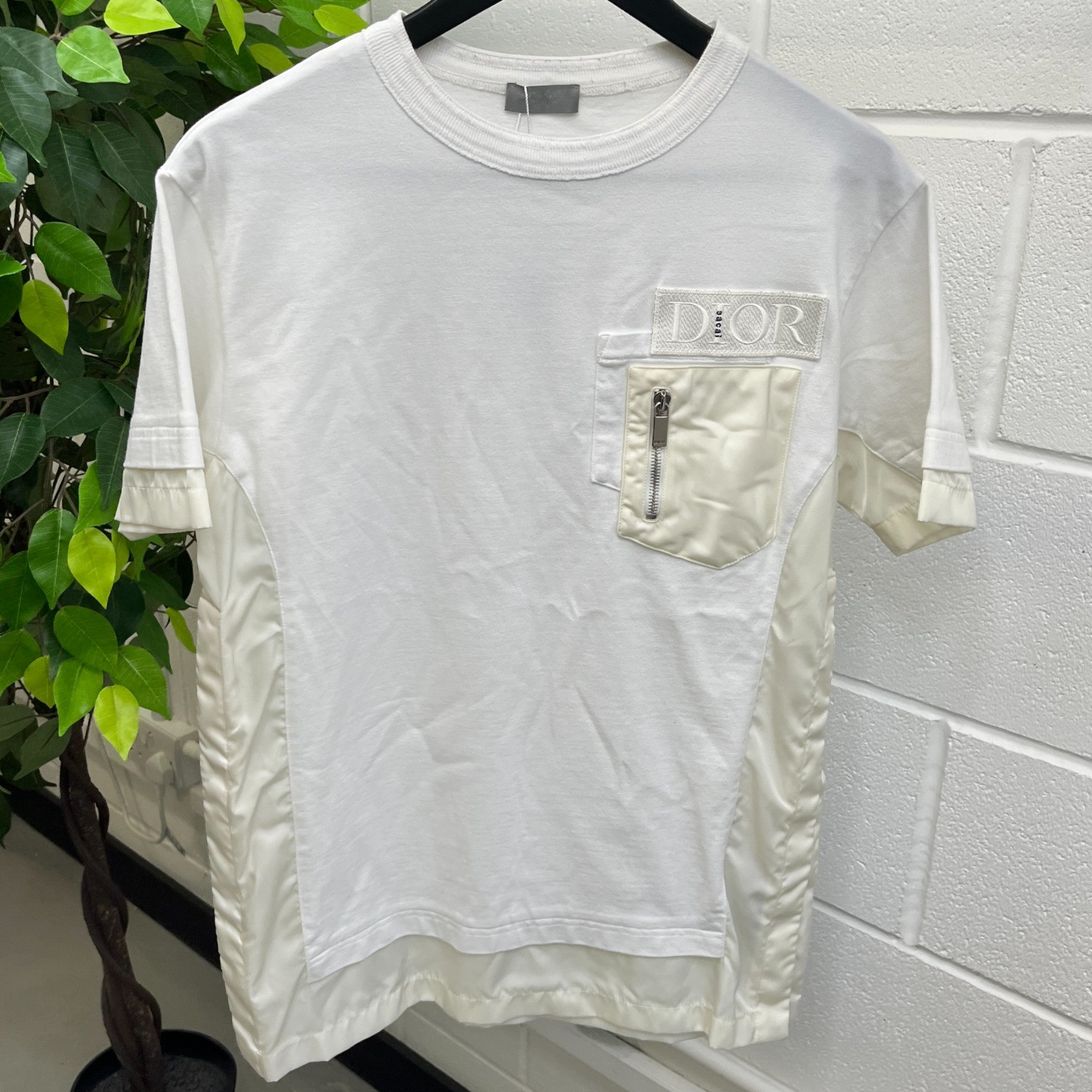 Men's Embroidered Logo T-Shirt White Size XS