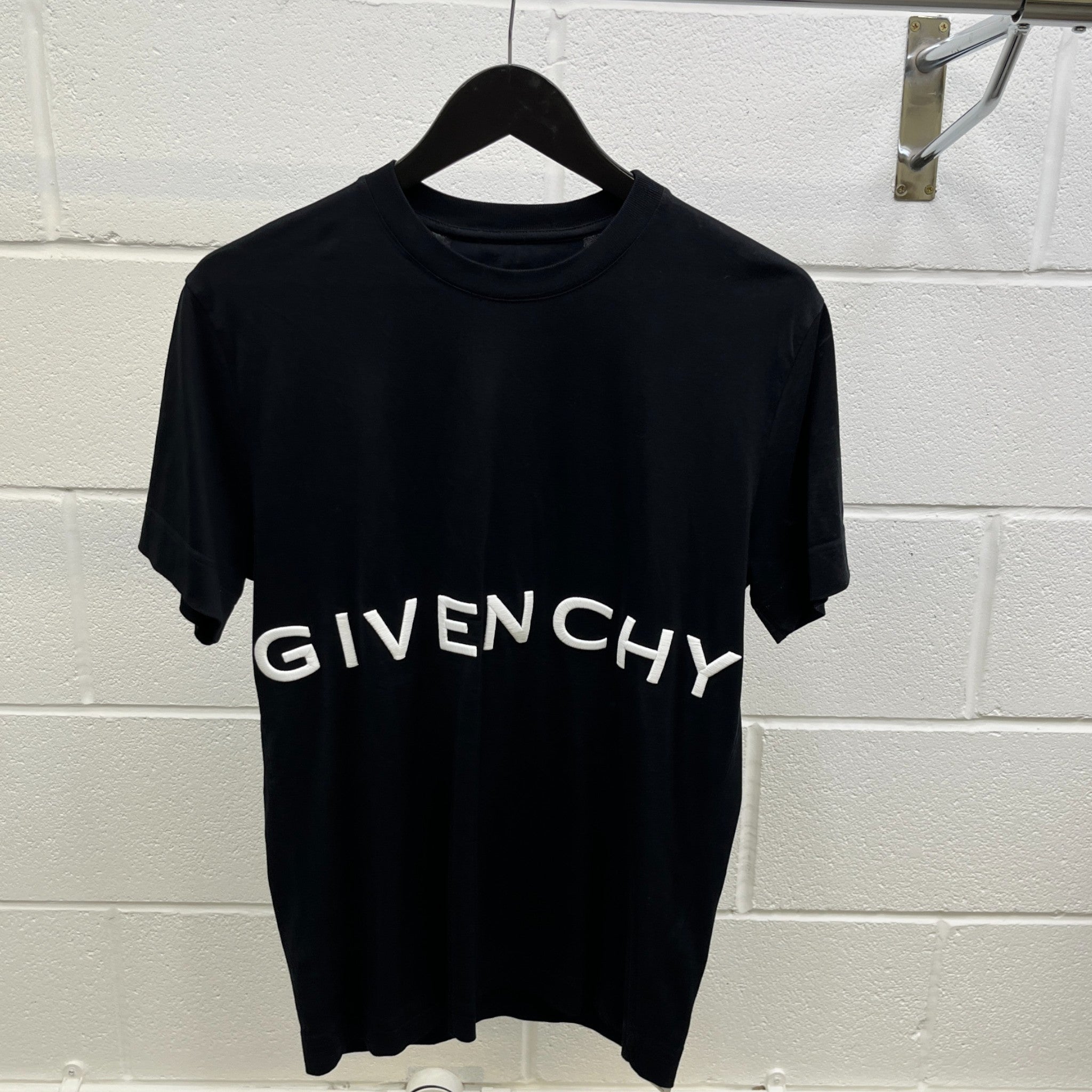 Men's Embossed Logo T-Shirt Black Size M