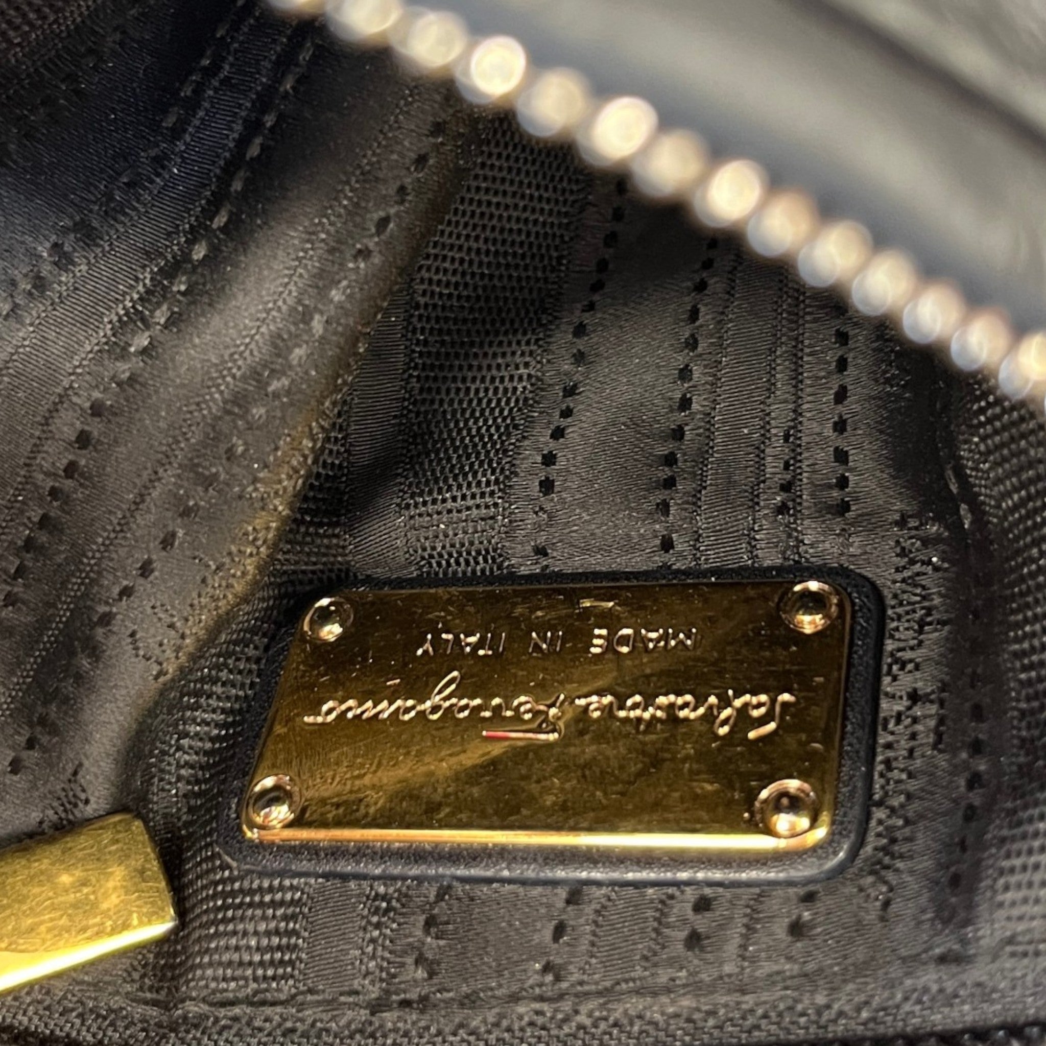Women's Chain Strap Handbag Black