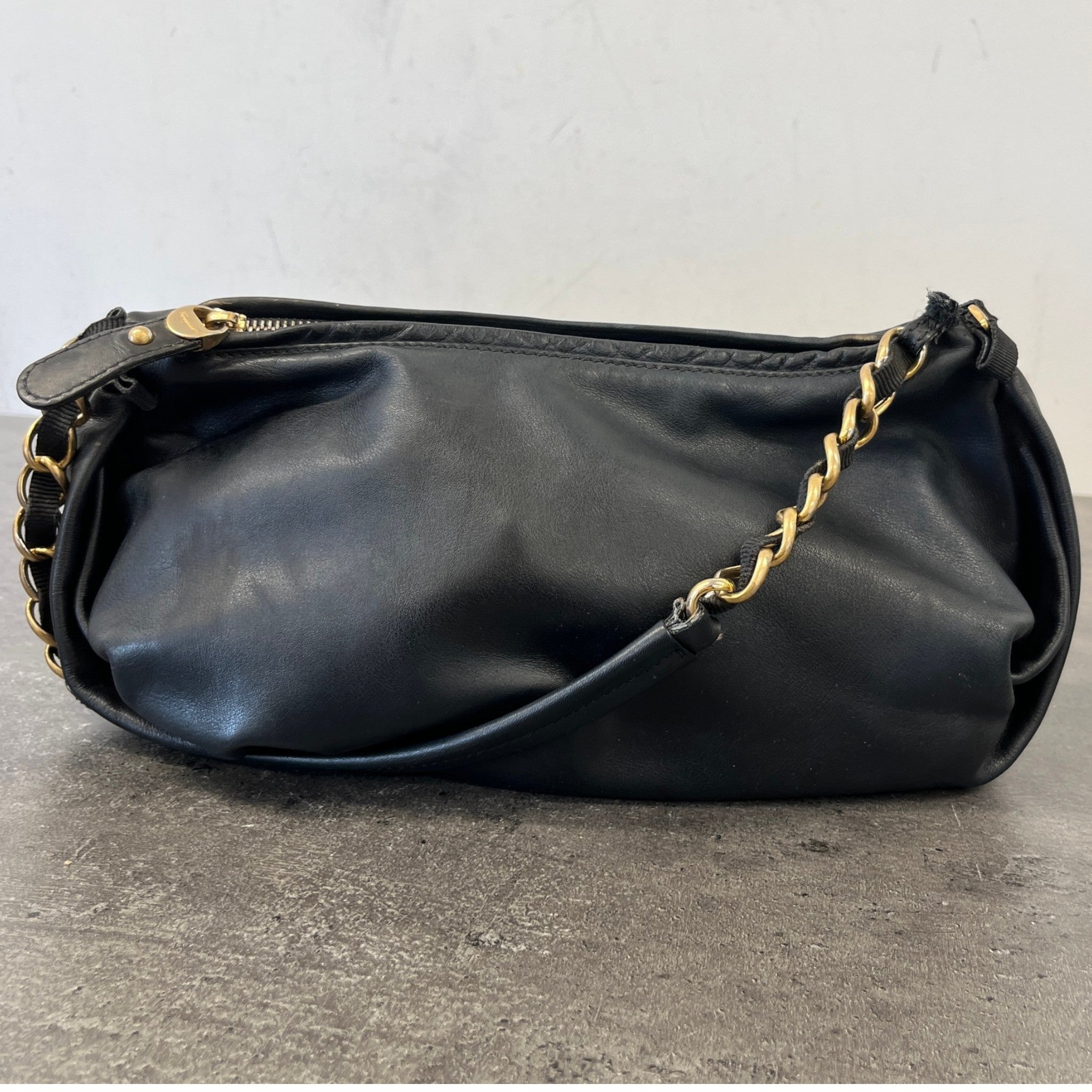 Women's Chain Strap Handbag Black