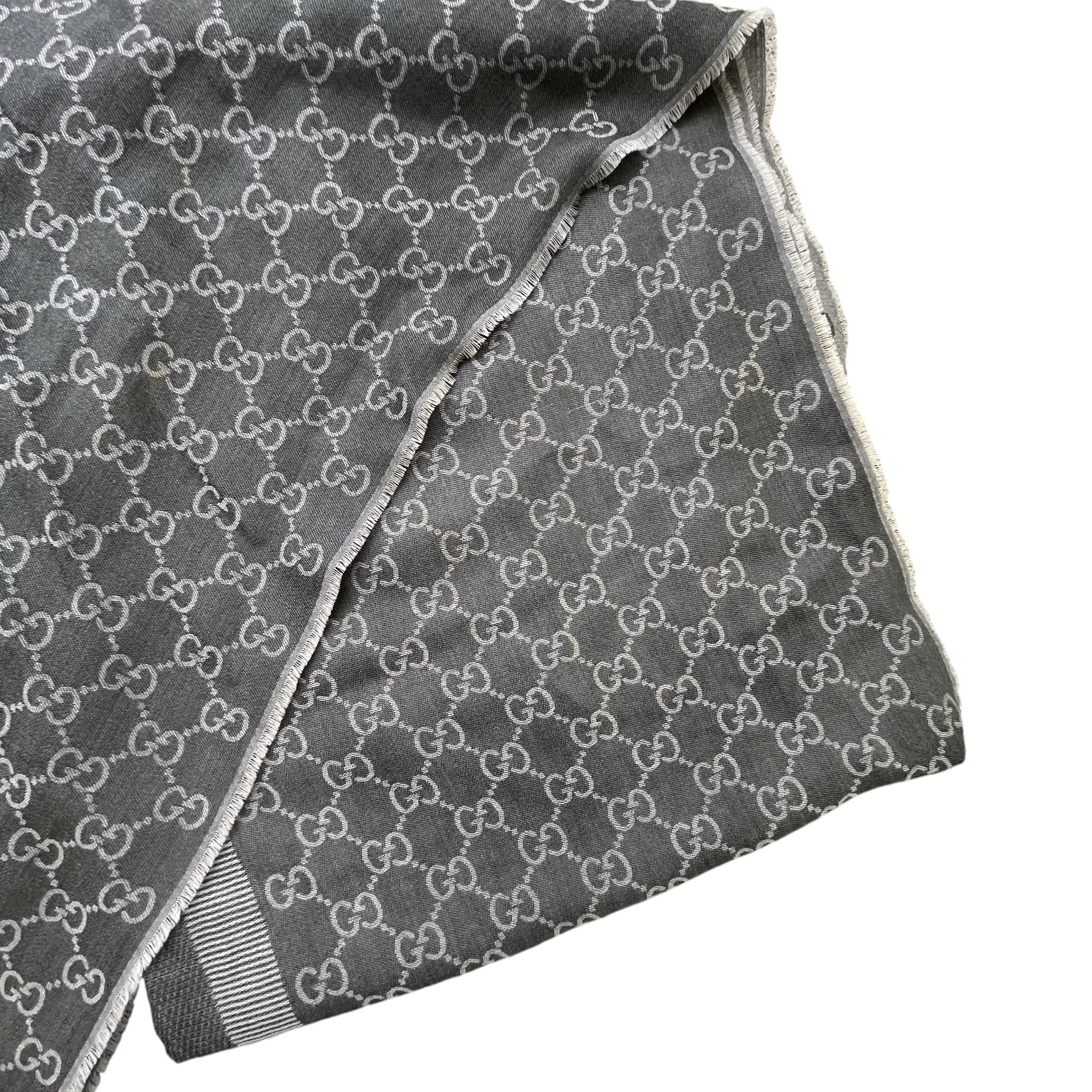 Women's Gg Supreme Shawl Scarf Grey