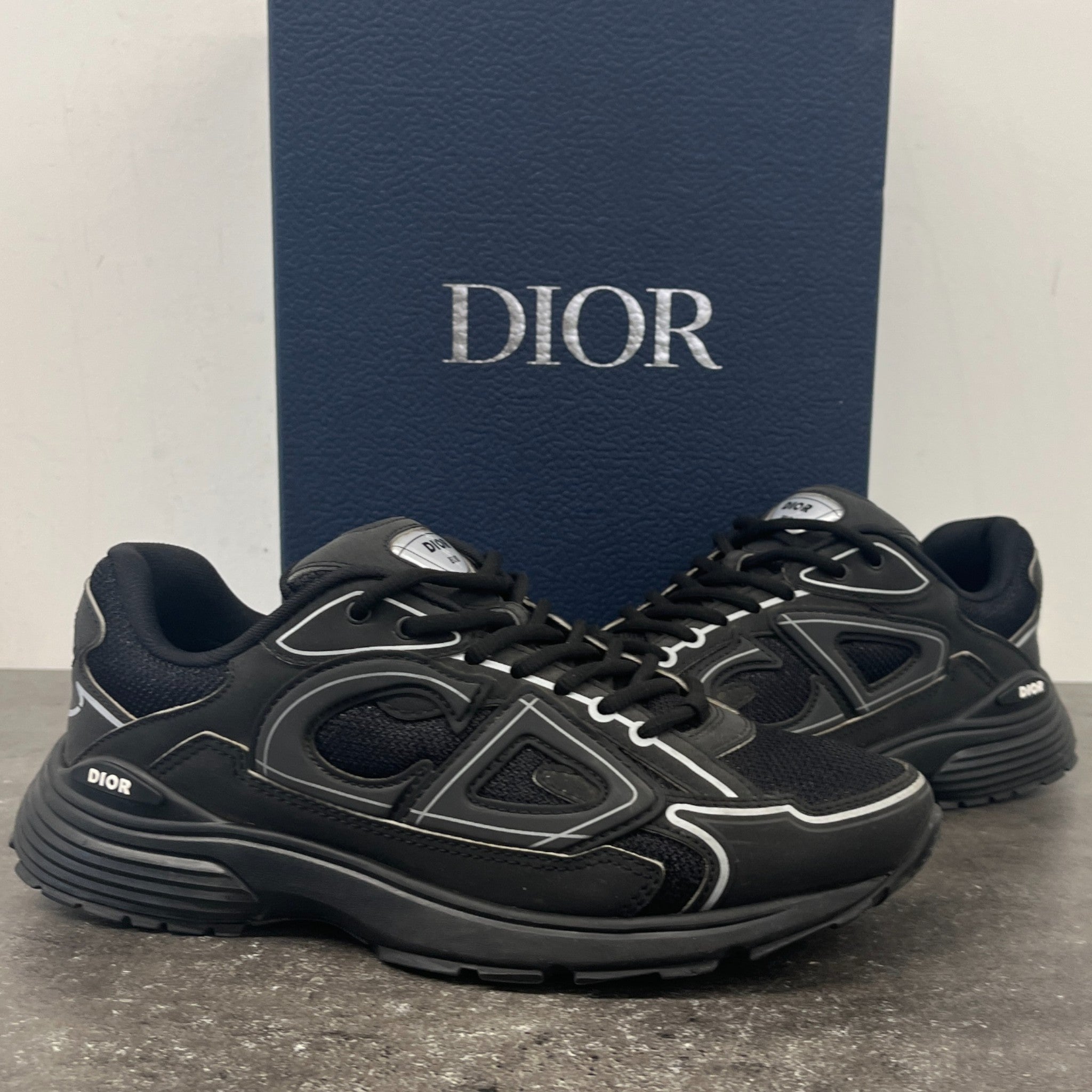 Men's B30 Low Trainers Black Size EU 41.5 / UK 7.5