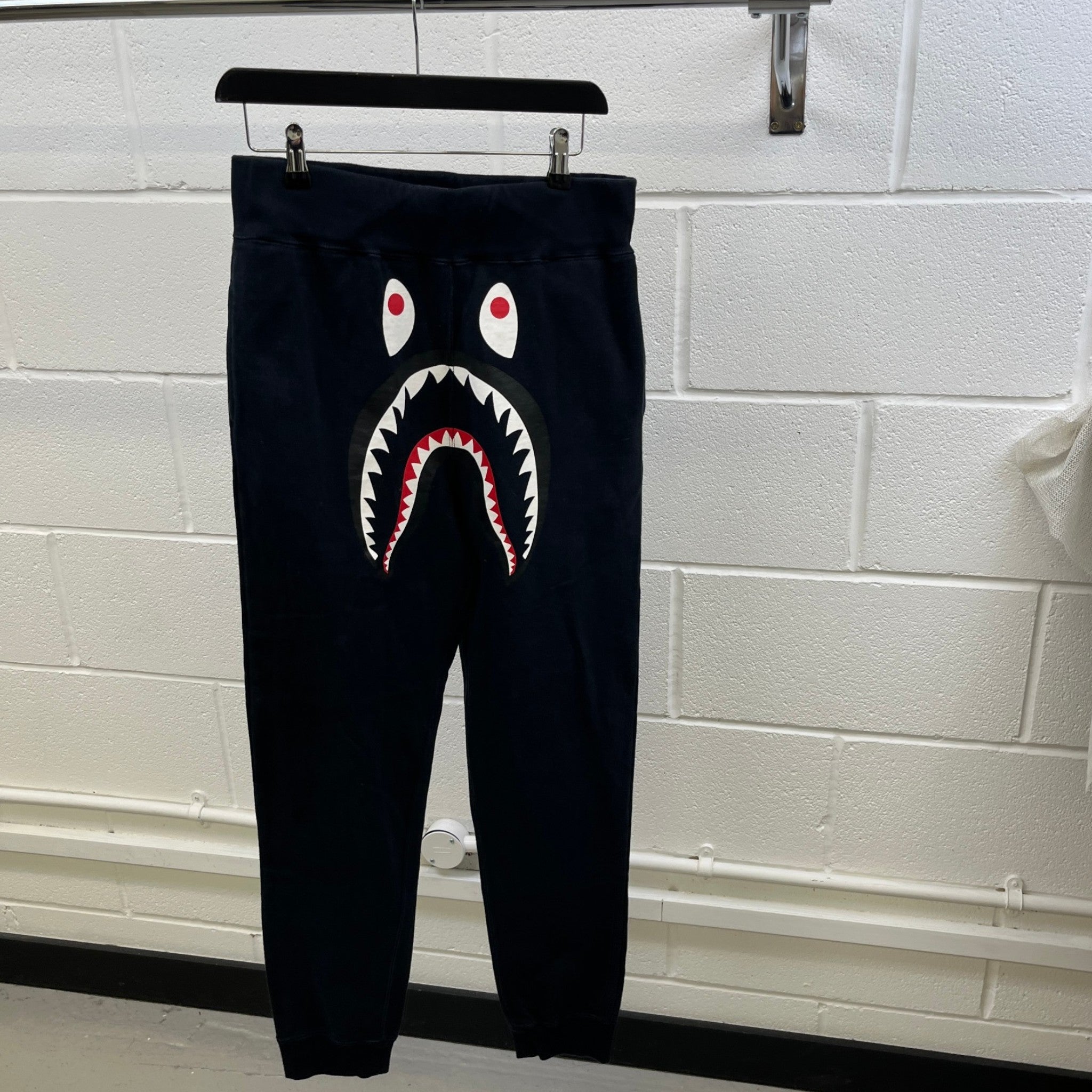 Men's Shark Joggers Black Size M
