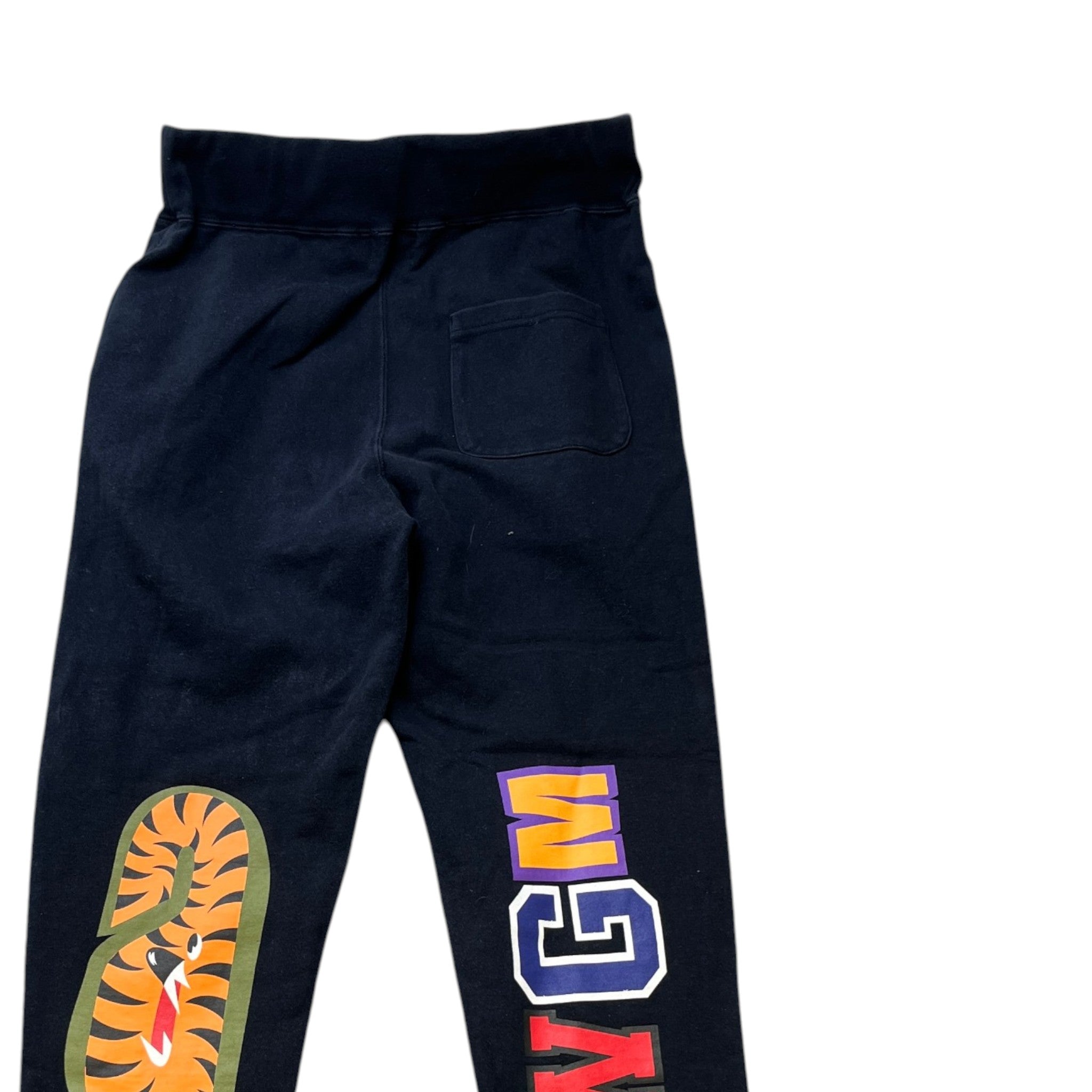 Men's Shark Joggers Black Size M