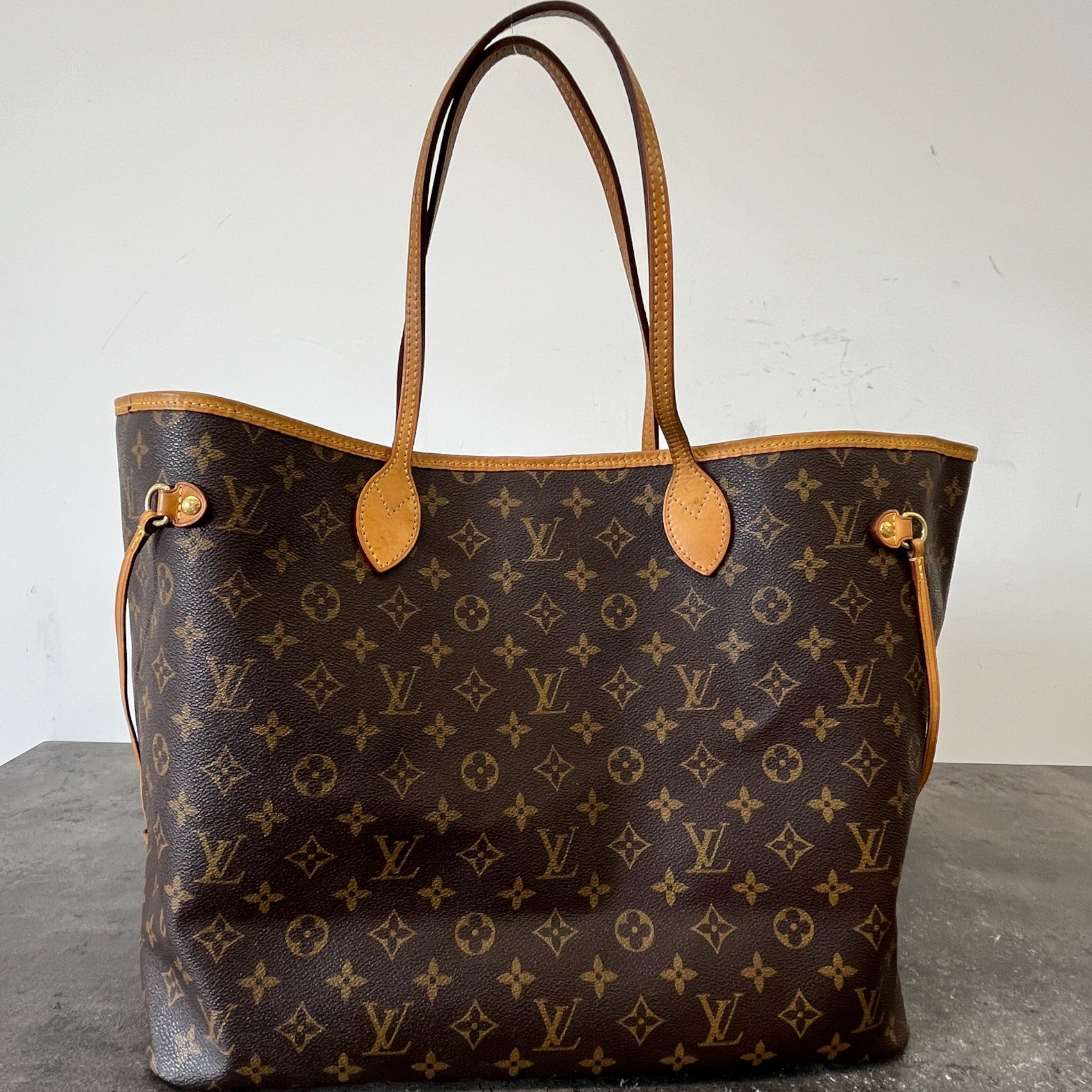 Women's Monogram Neverfull Gm Handbag Brown
